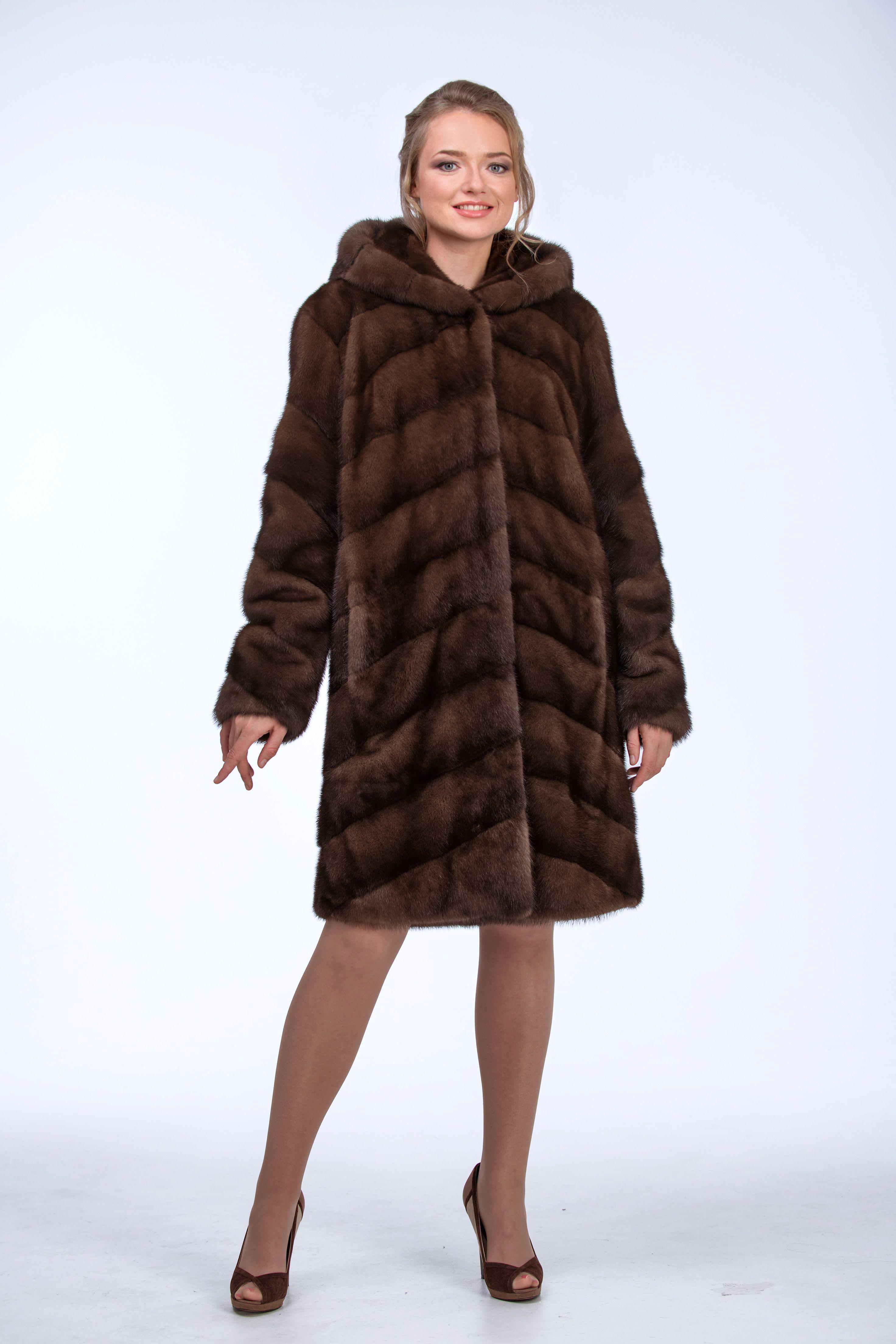 Норковая шуба с капюшоном фото