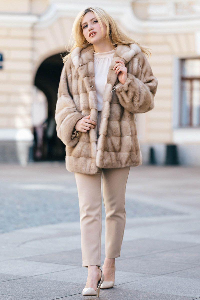 Шуба из норки с капюшоном фото