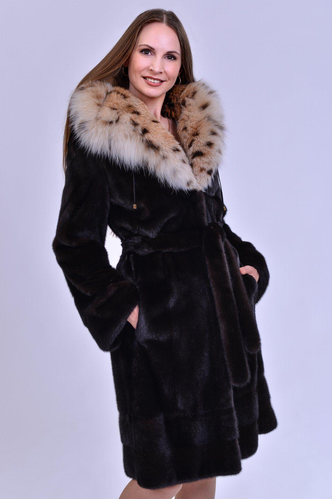 Норковая шуба с капюшоном из рыси фото