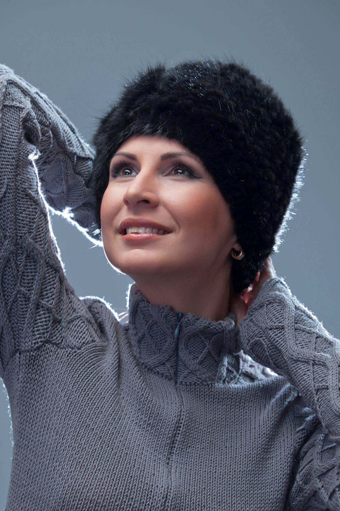 Головной убор вязаный из норки фото