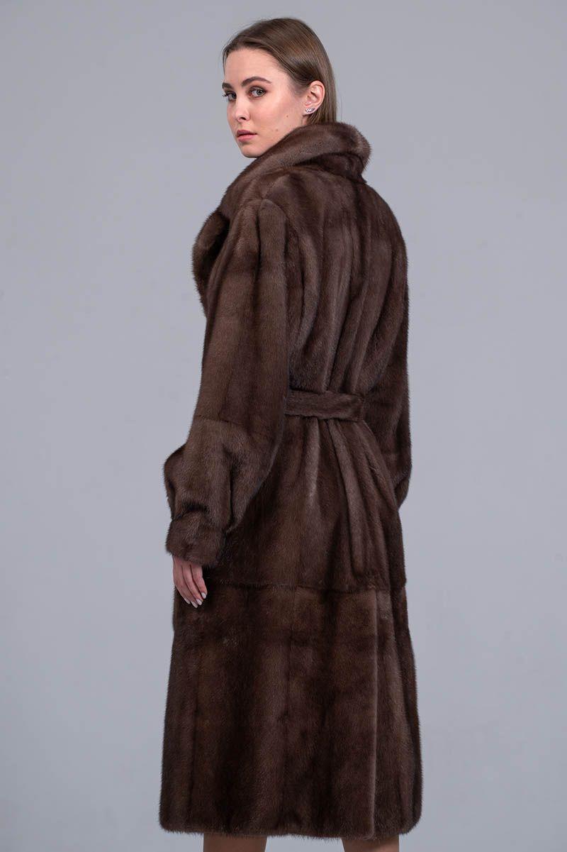 Норковое пальто с английским воротником фото