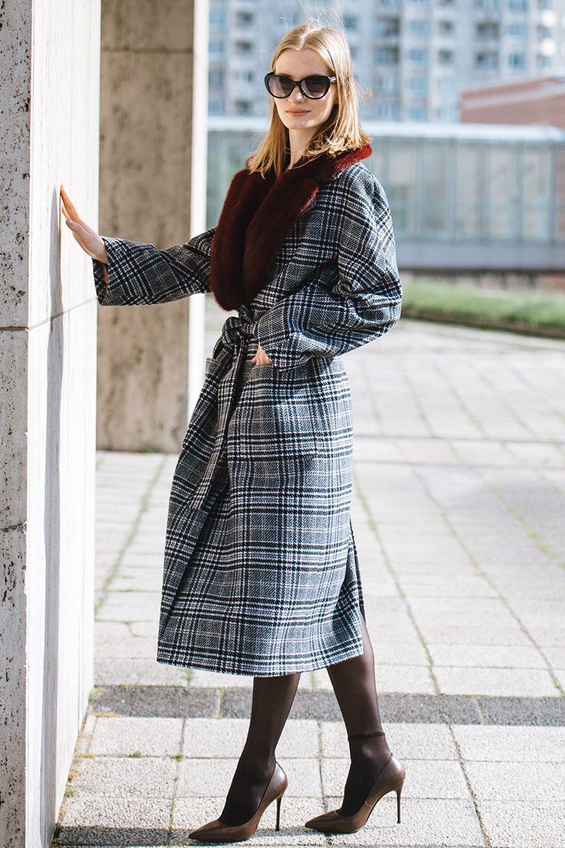 Шерстяное пальто с норкой фото