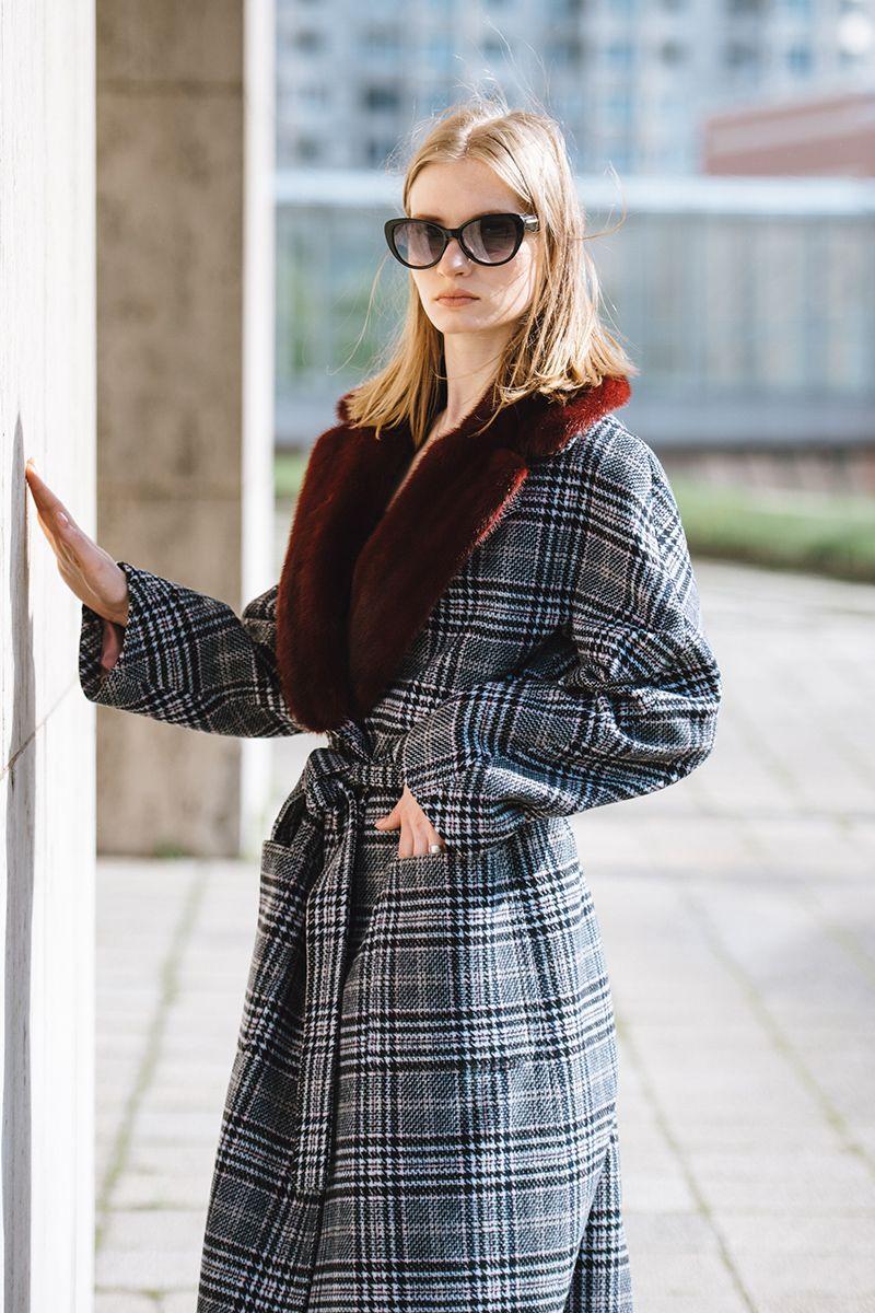 Шерстяное пальто с норкой фото