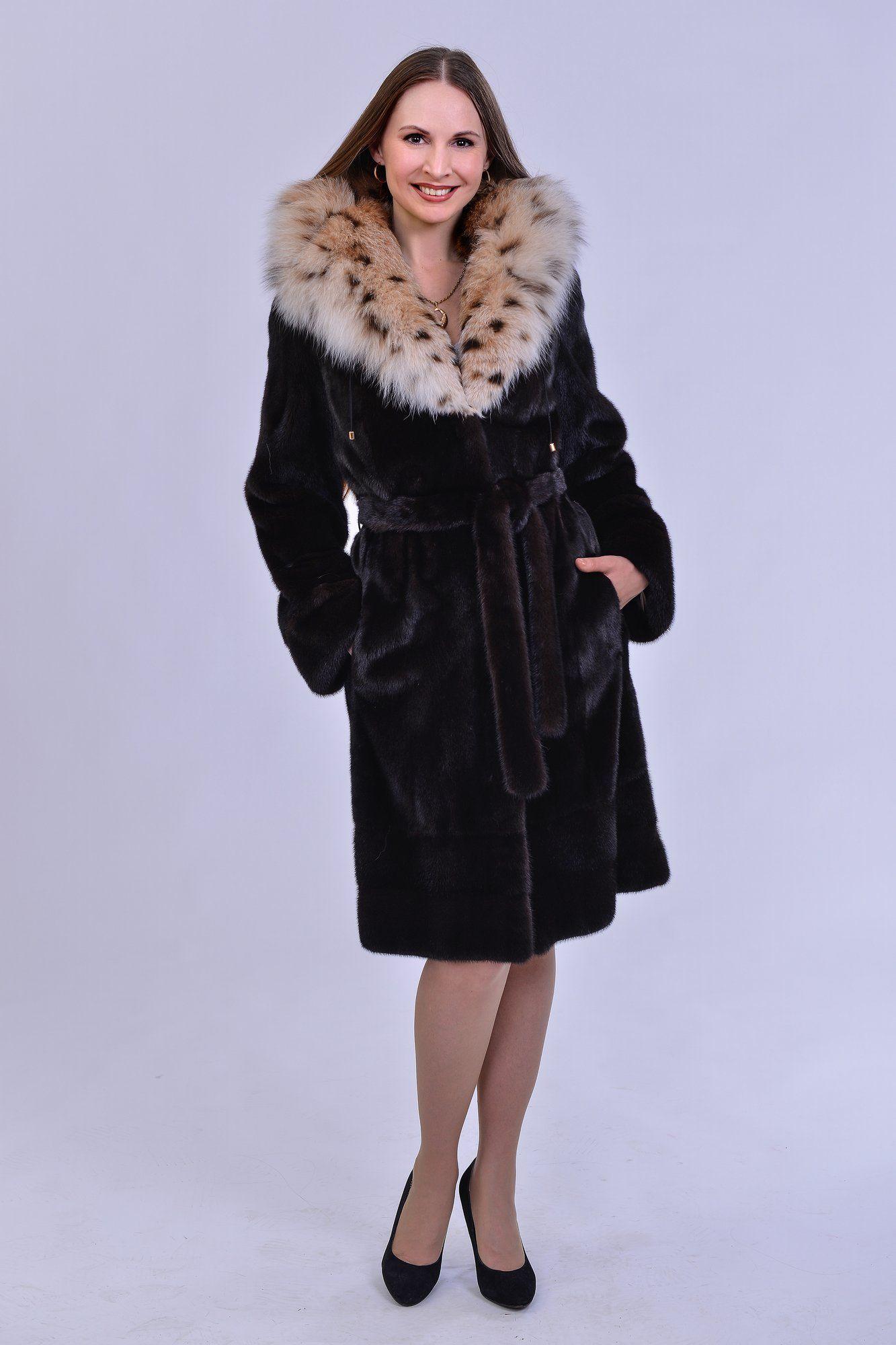 Норковая шуба с капюшоном из рыси фото