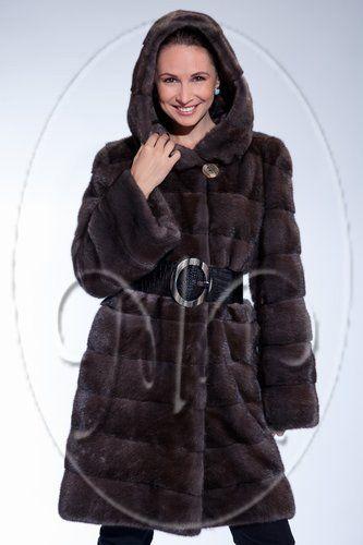 Шуба из норки с капюшоном фото