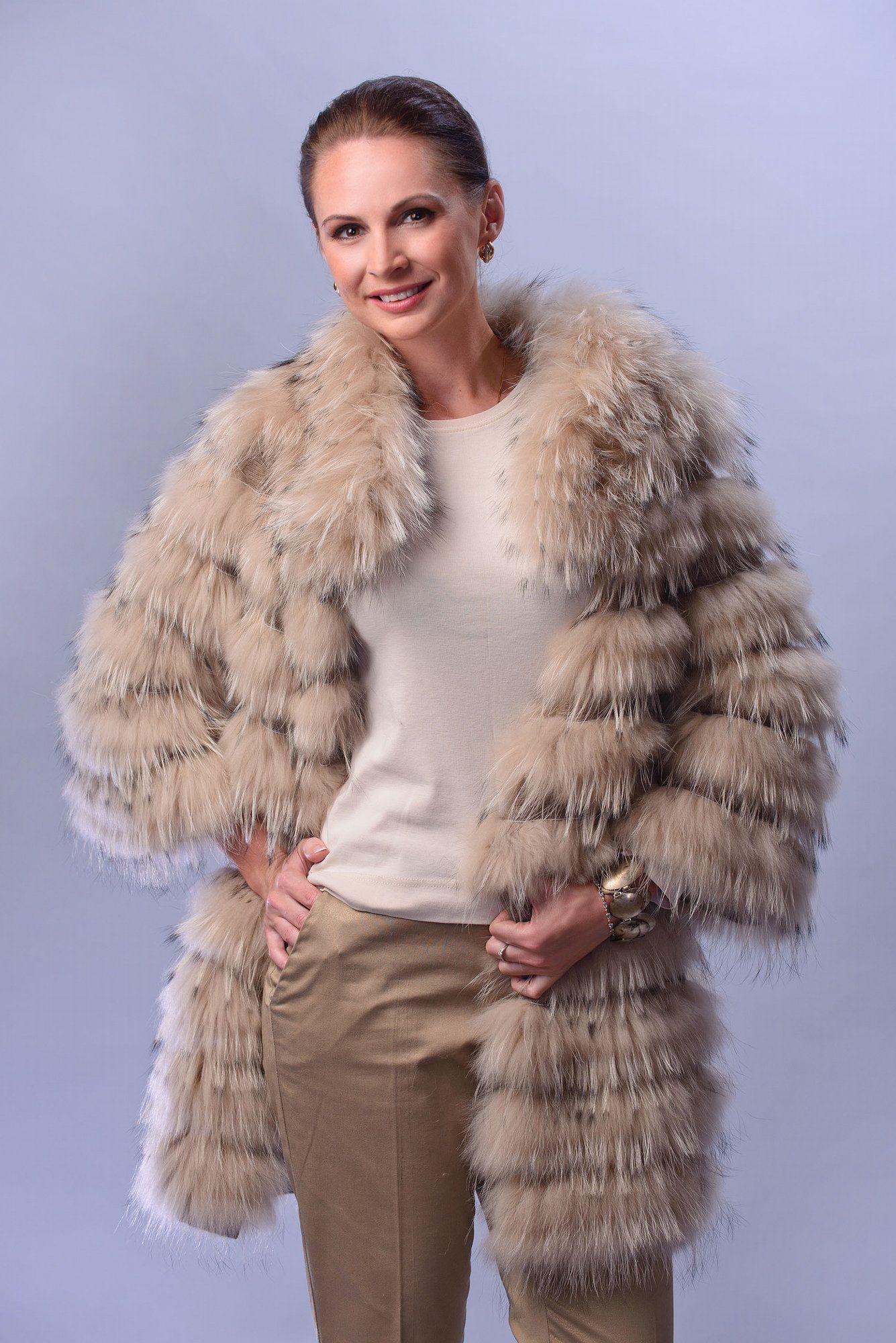 Шуба из енота фото