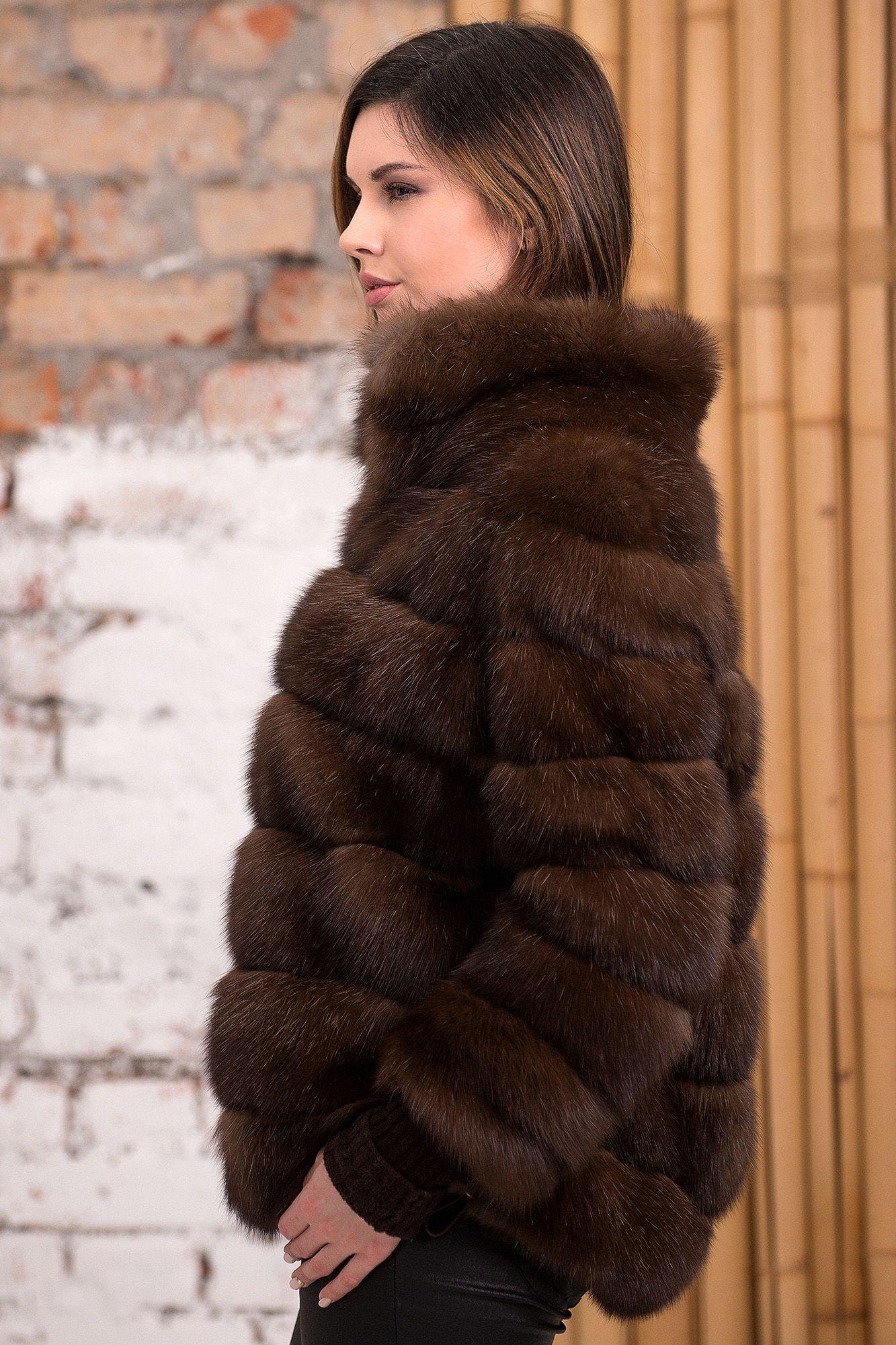 Куртка  из меха соболя с воротником стойка фото