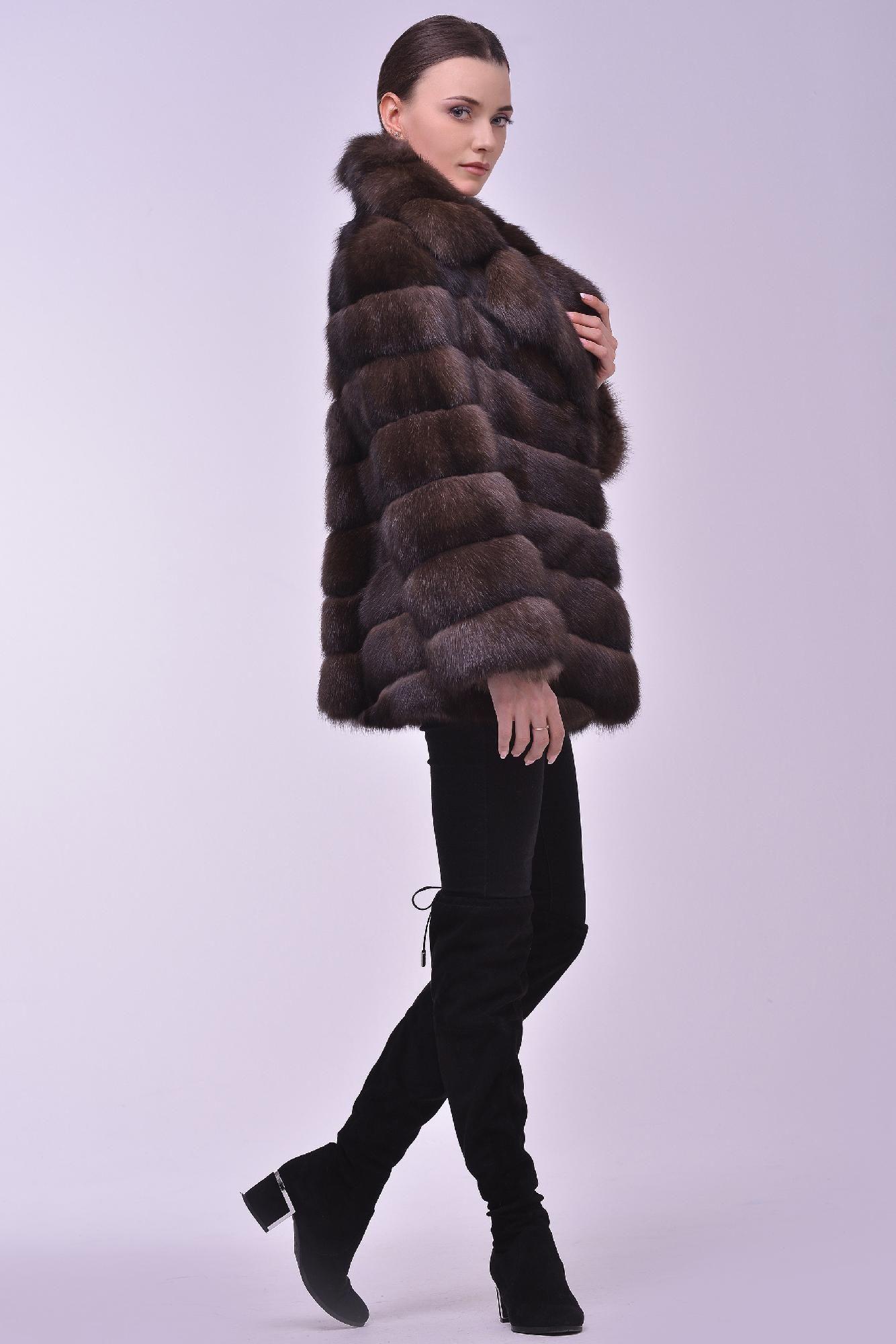 Куртка из меха соболя с английским воротником фото
