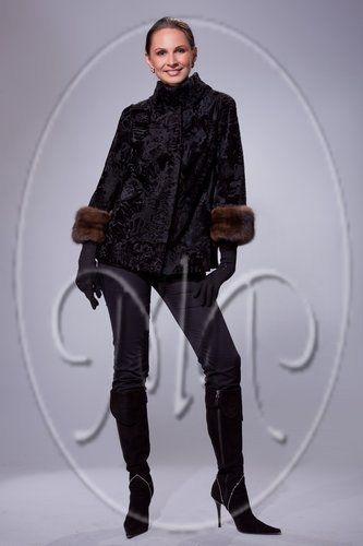 Куртка из каракульчи с отделкой из баргузинского с фото