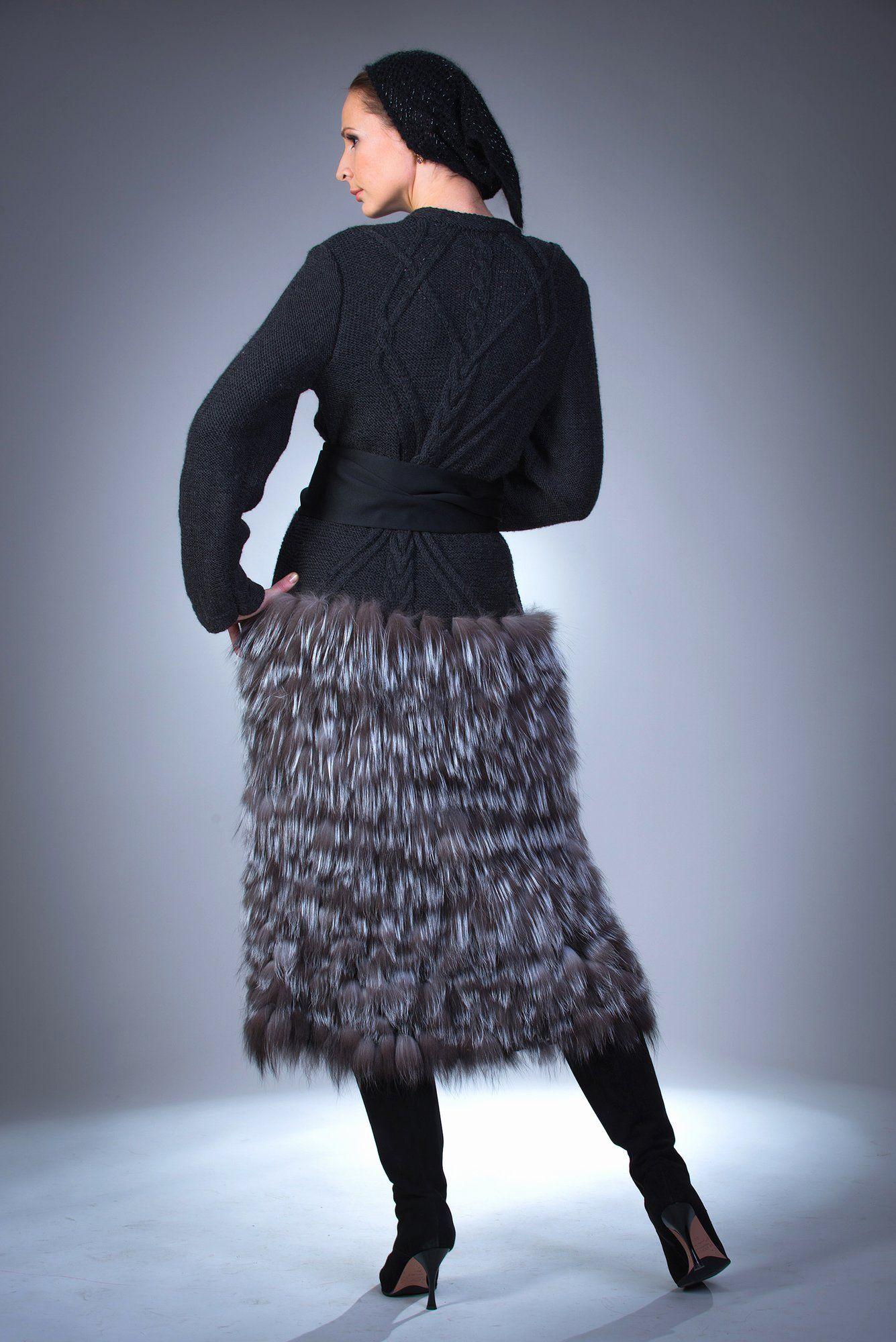 Жакет вязаный c отделкой из чернобурки фото