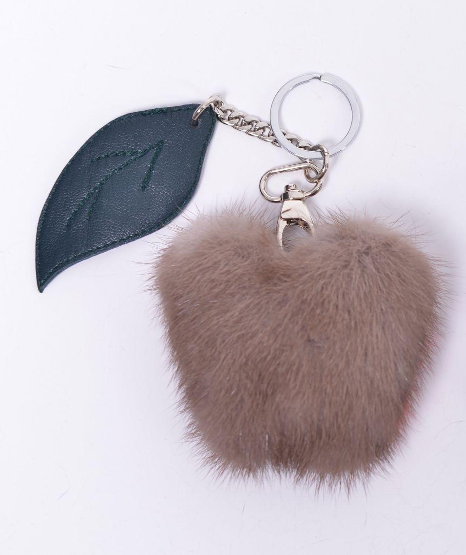 Сувенир из натурального меха фото