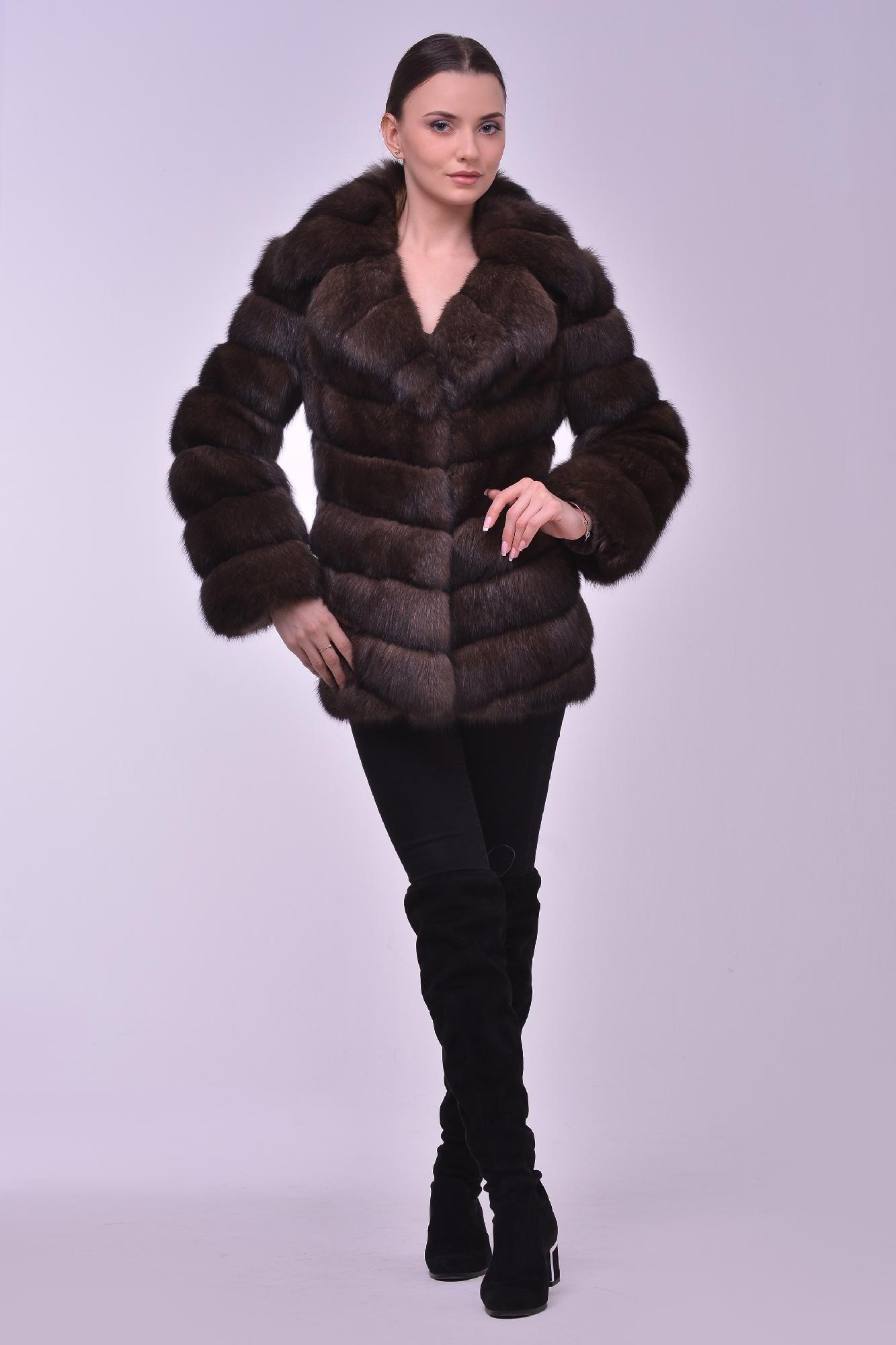 Куртка из меха соболя с английским воротником фото