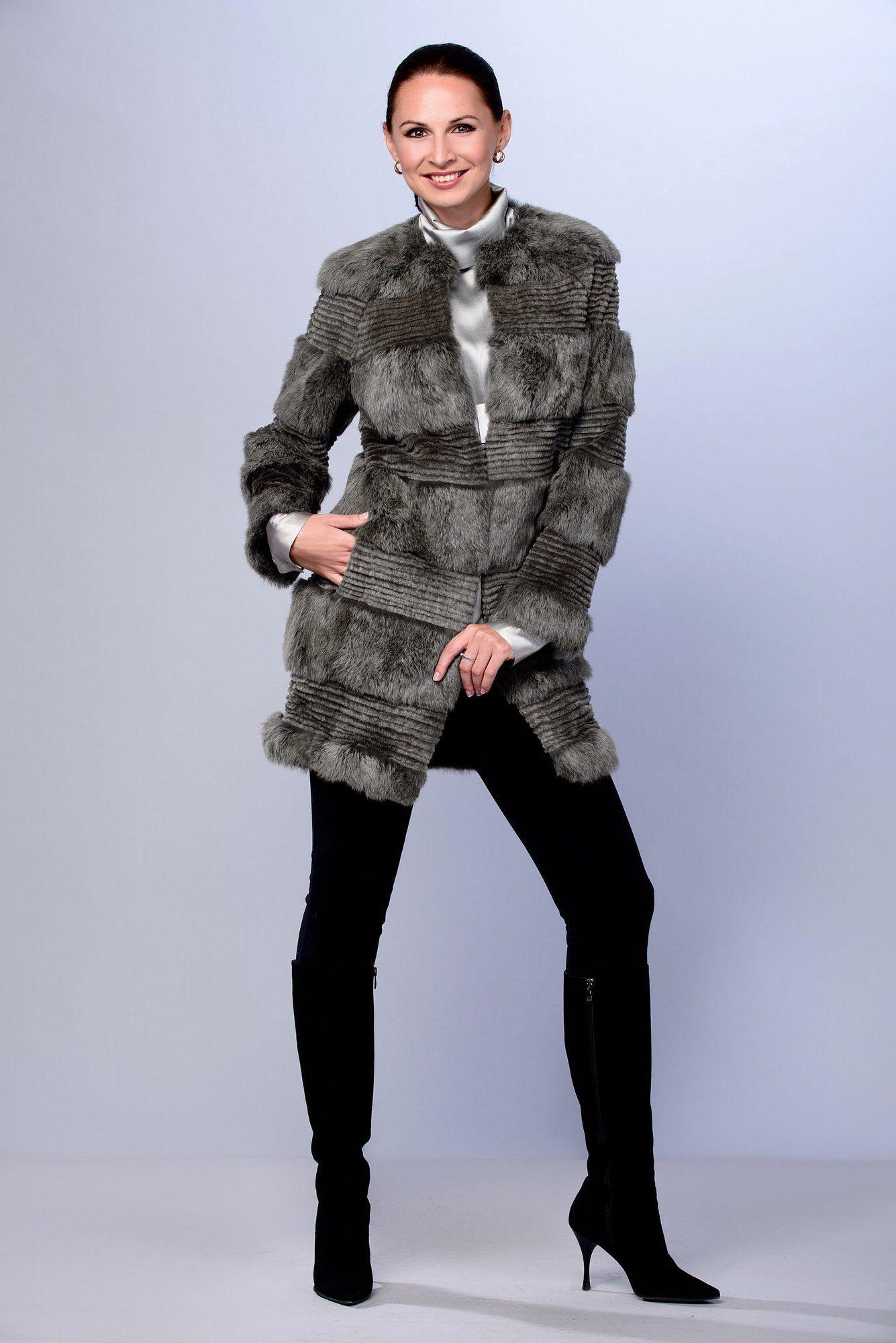 Пальто женское из  меха кролика фото