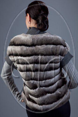 Жилет из шиншиллового кролика фото