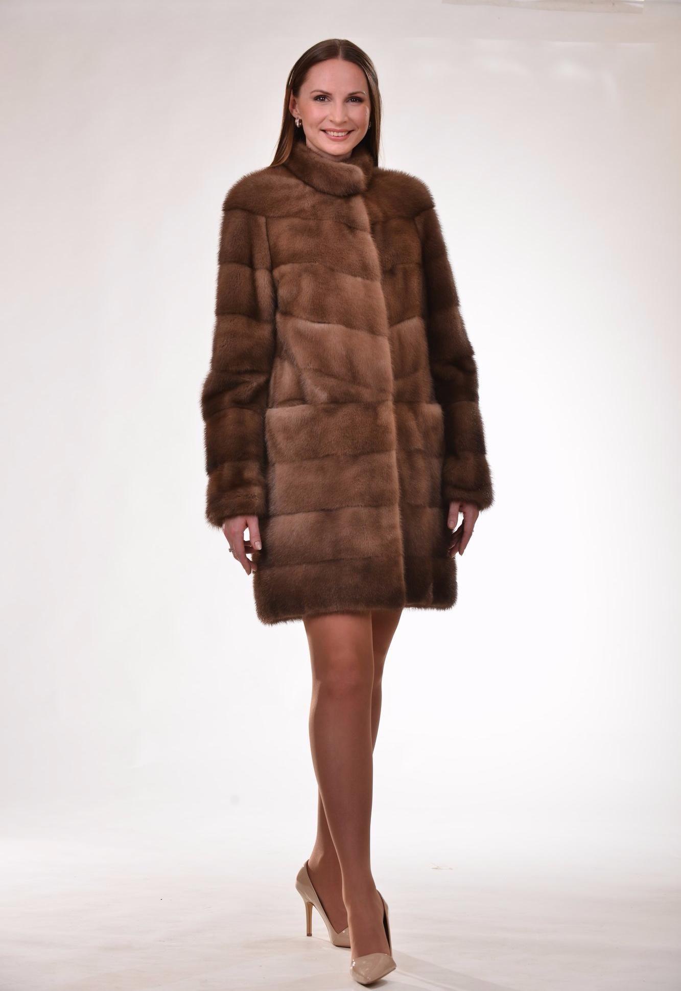 Шуба из меха норки фото