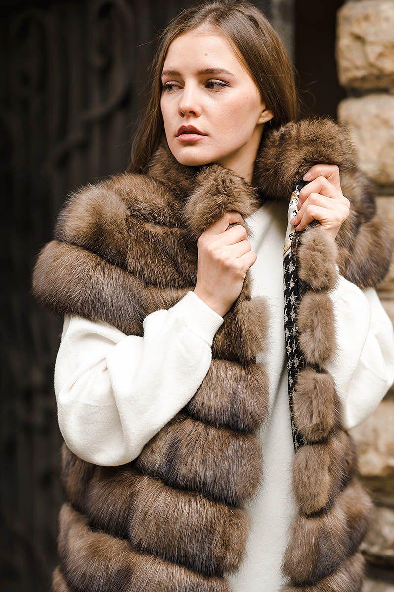 Жилет из баргузинского соболя фото