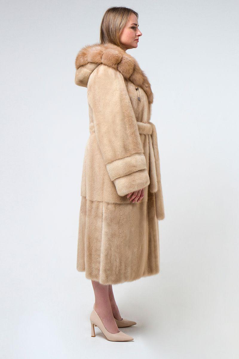 Норковая шуба с капюшоном из куницы фото