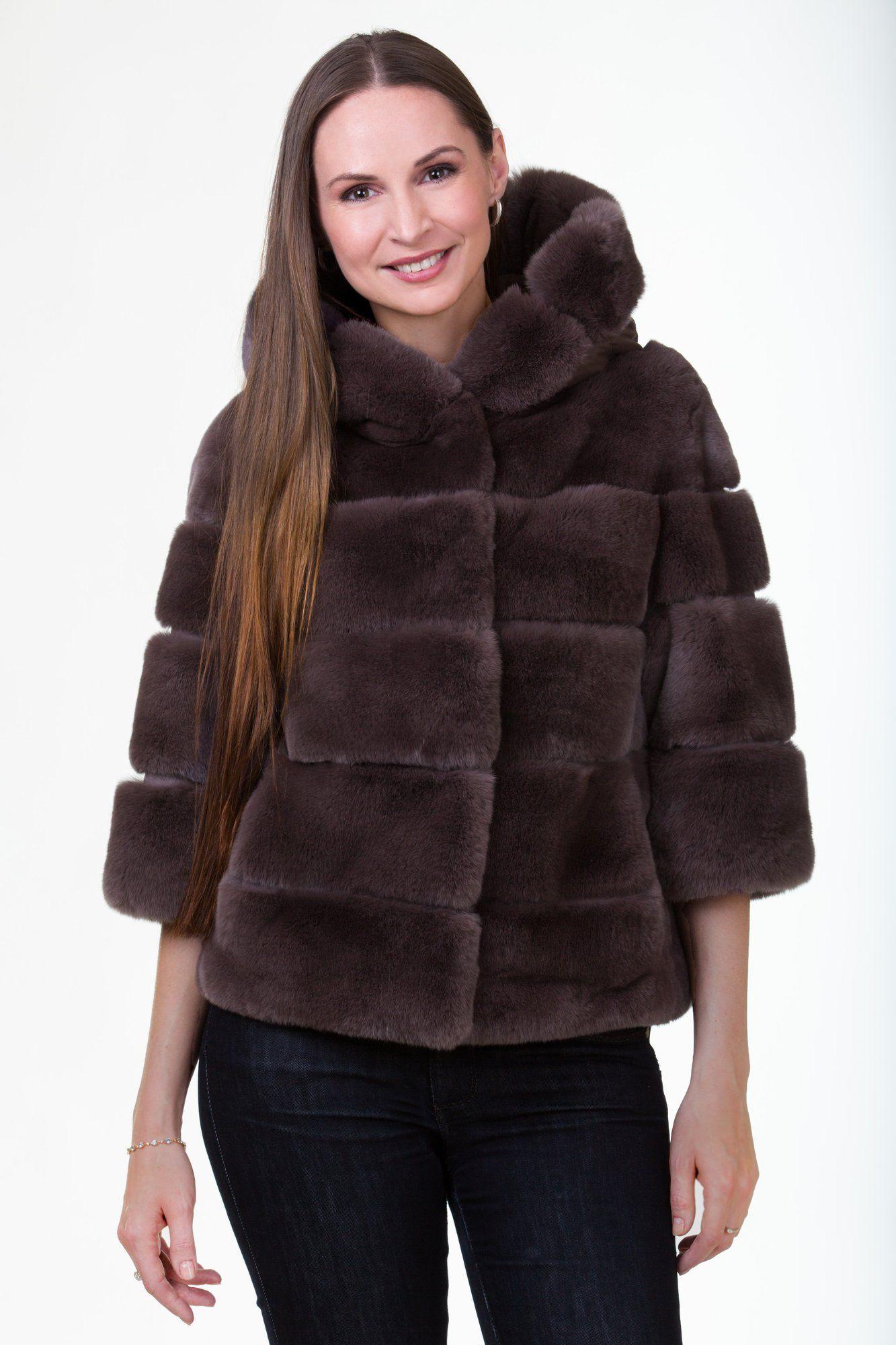 Женское пальто из меха кролика фото