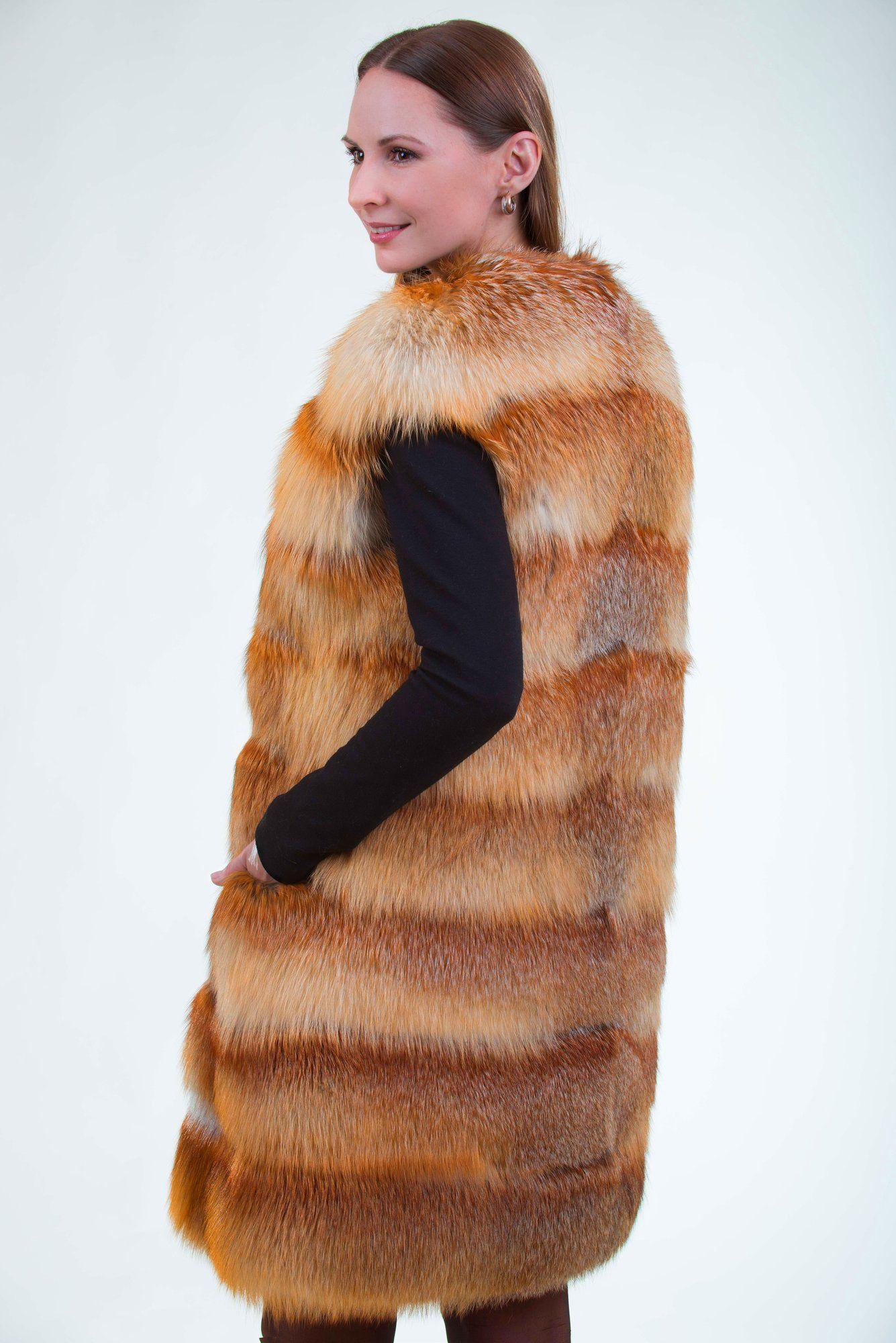 Жилет из лисы фото