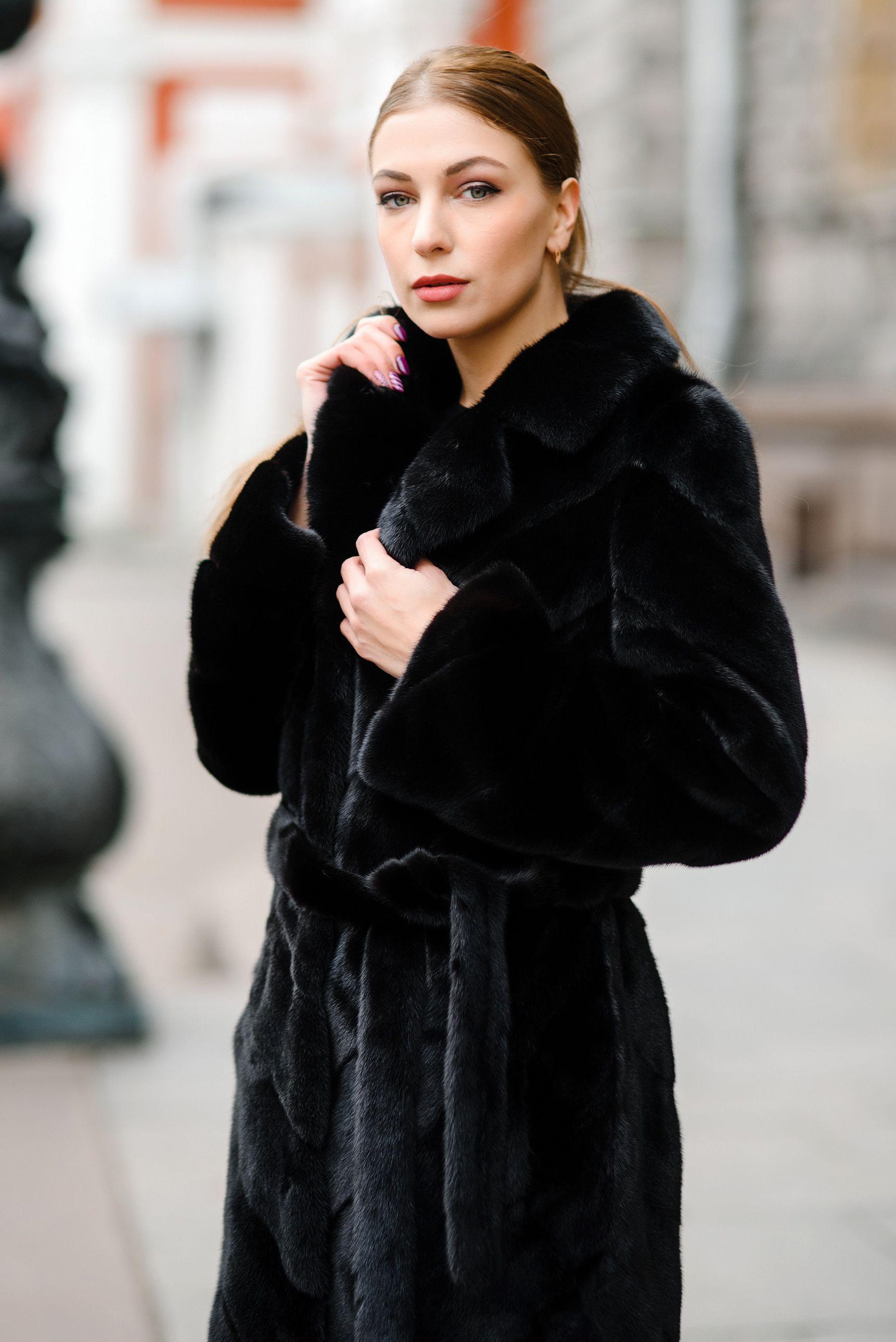 Норковая шуба с английским воротником фото