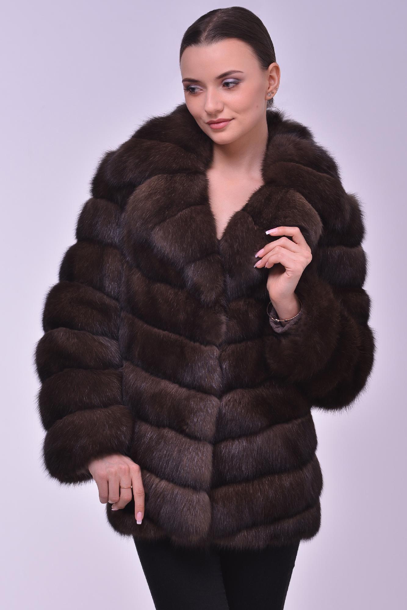 Куртка из меха соболя с английским воротником фото