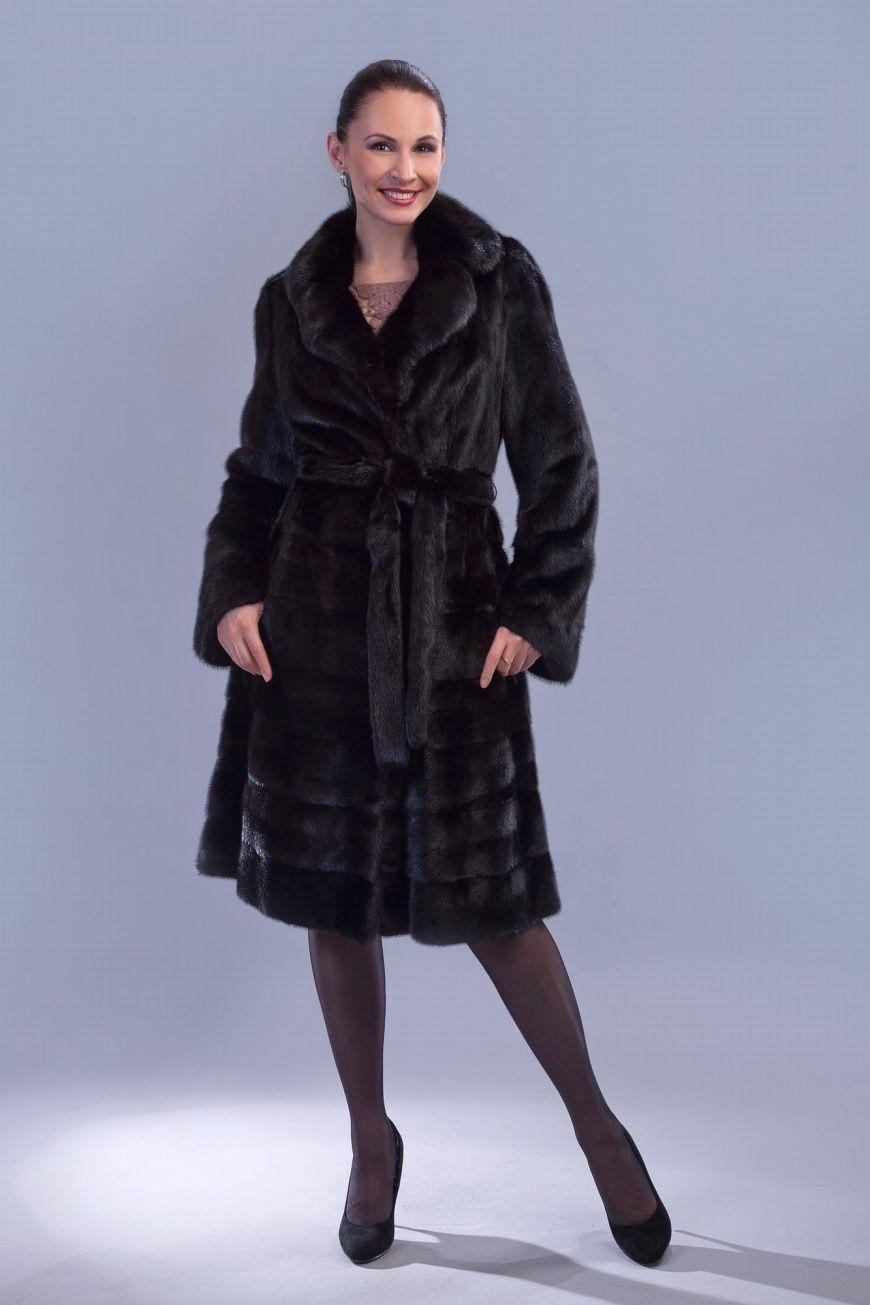 Шуба из норки с английским воротником и поясом фото
