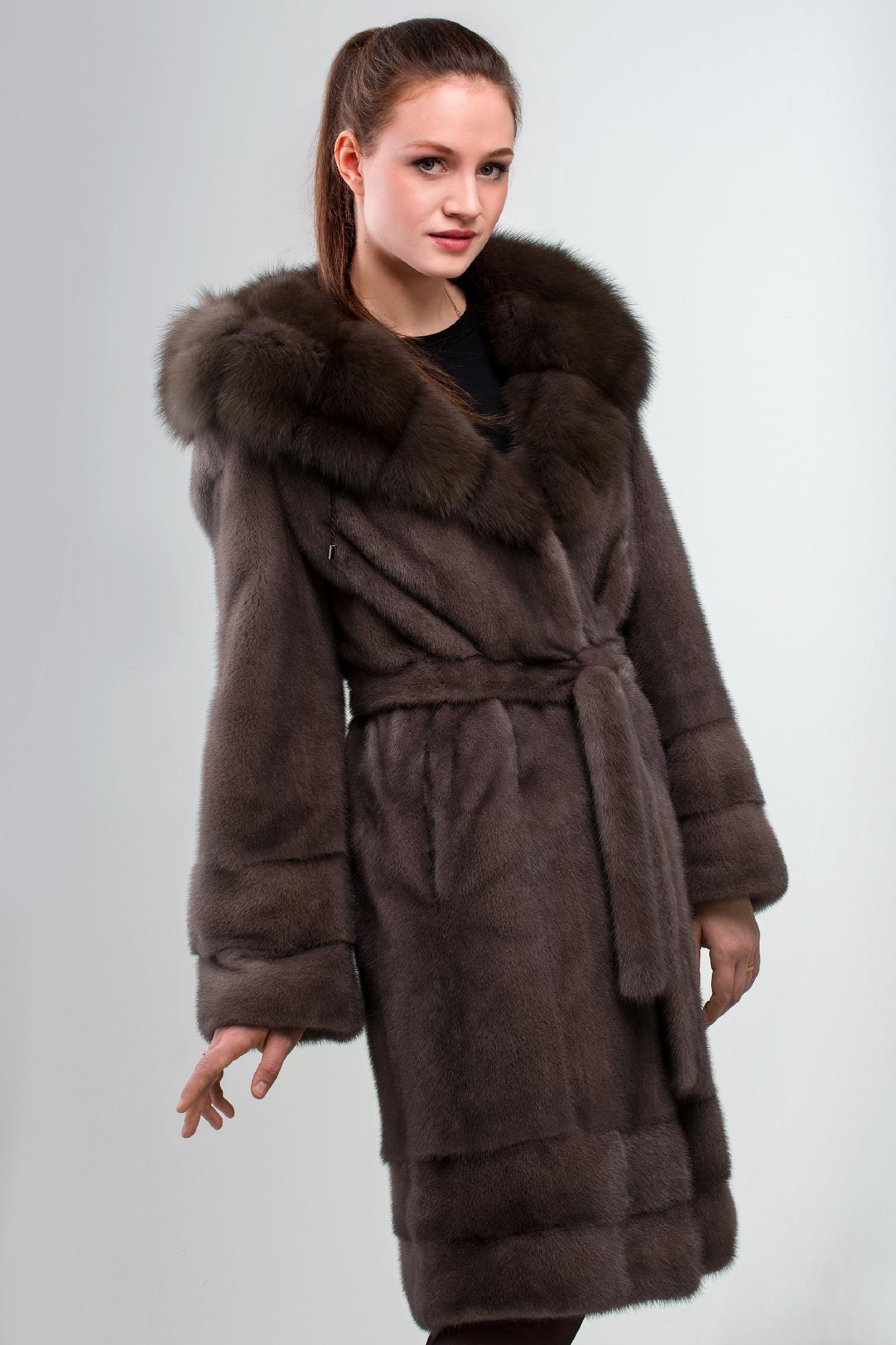 Норковая шуба с капюшоном из куницы фото