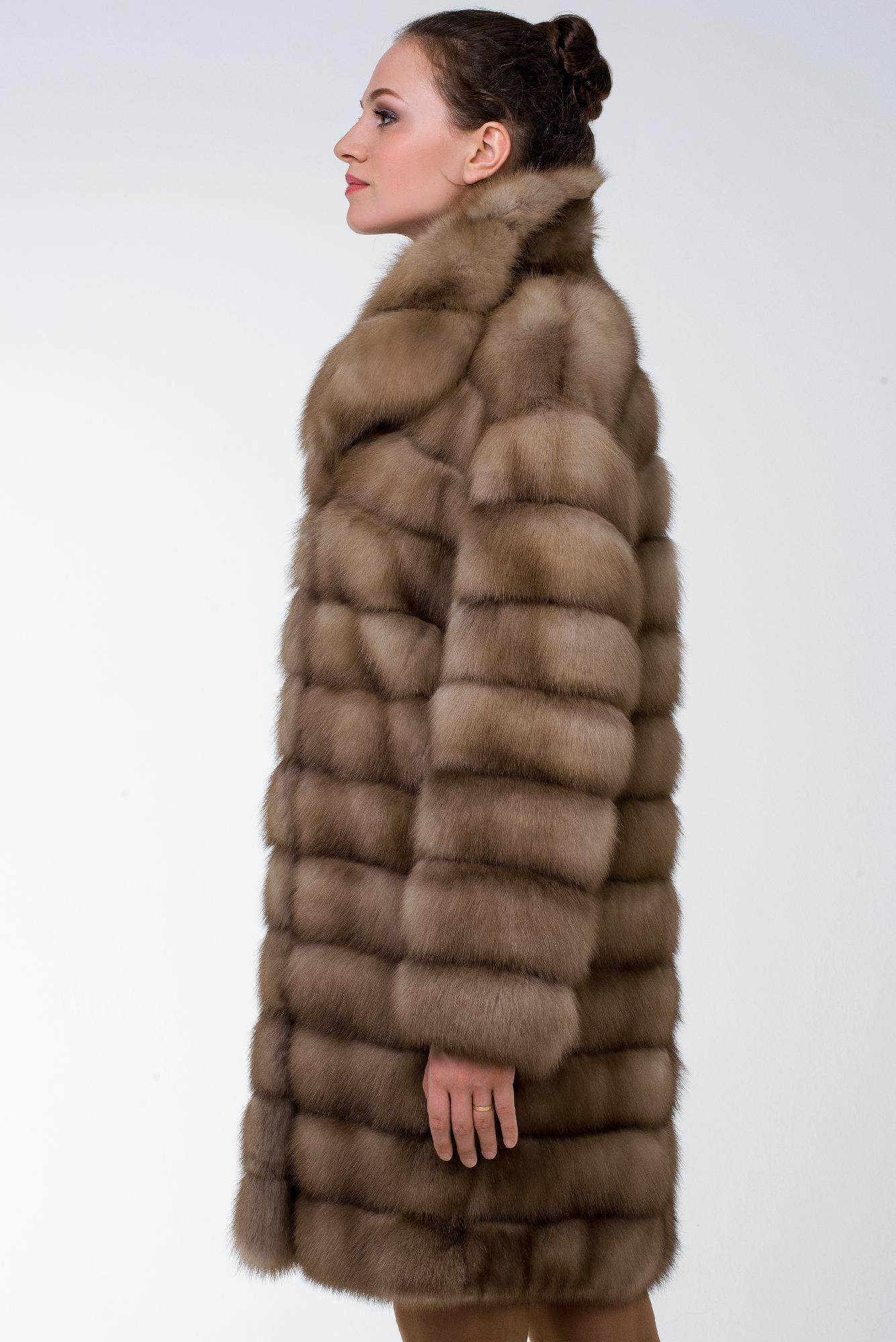 Шуба из куницы с воротником фото