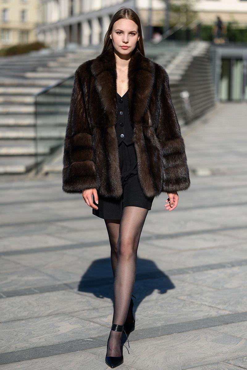 Короткая шуба из соболя фото