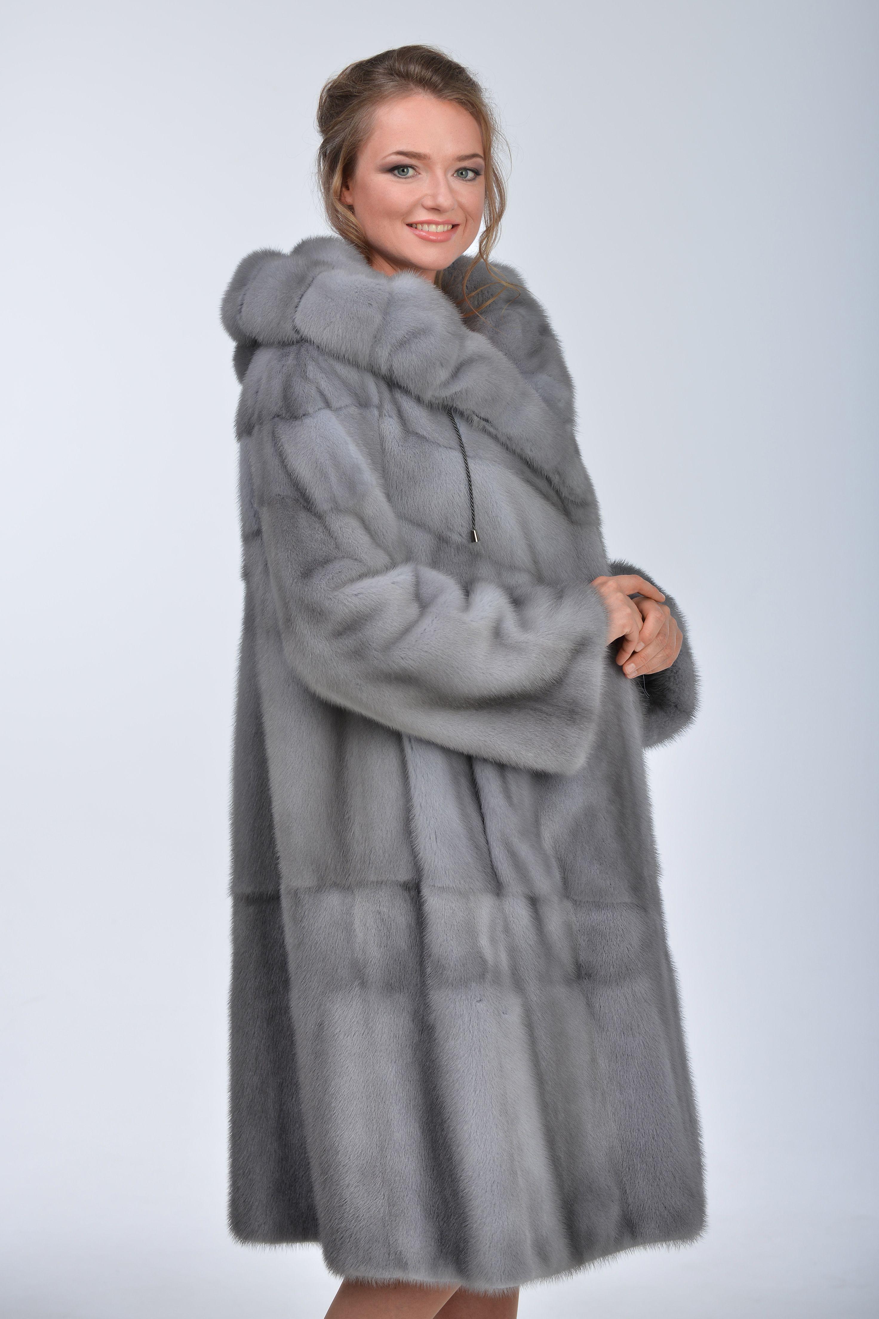 Шуба из норки с капюшоном фото