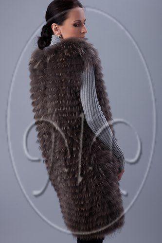 Шуба из енота с трикотажем фото