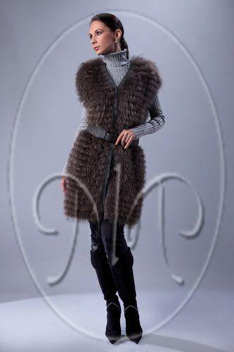 Шуба из енота с трикотажем фото
