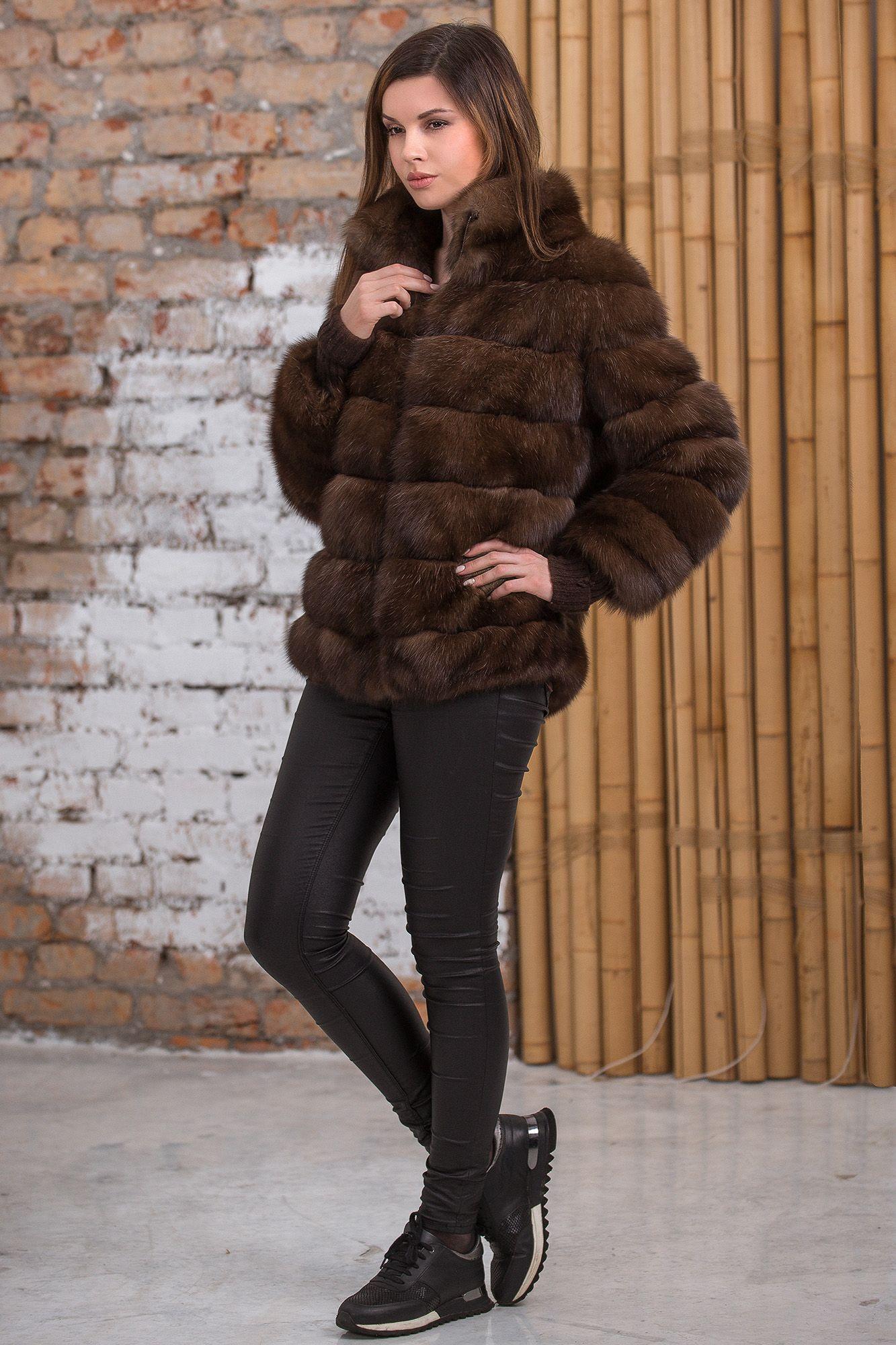 Куртка  из меха соболя с воротником стойка фото