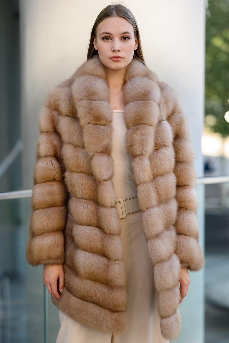 Шуба из куницы фото