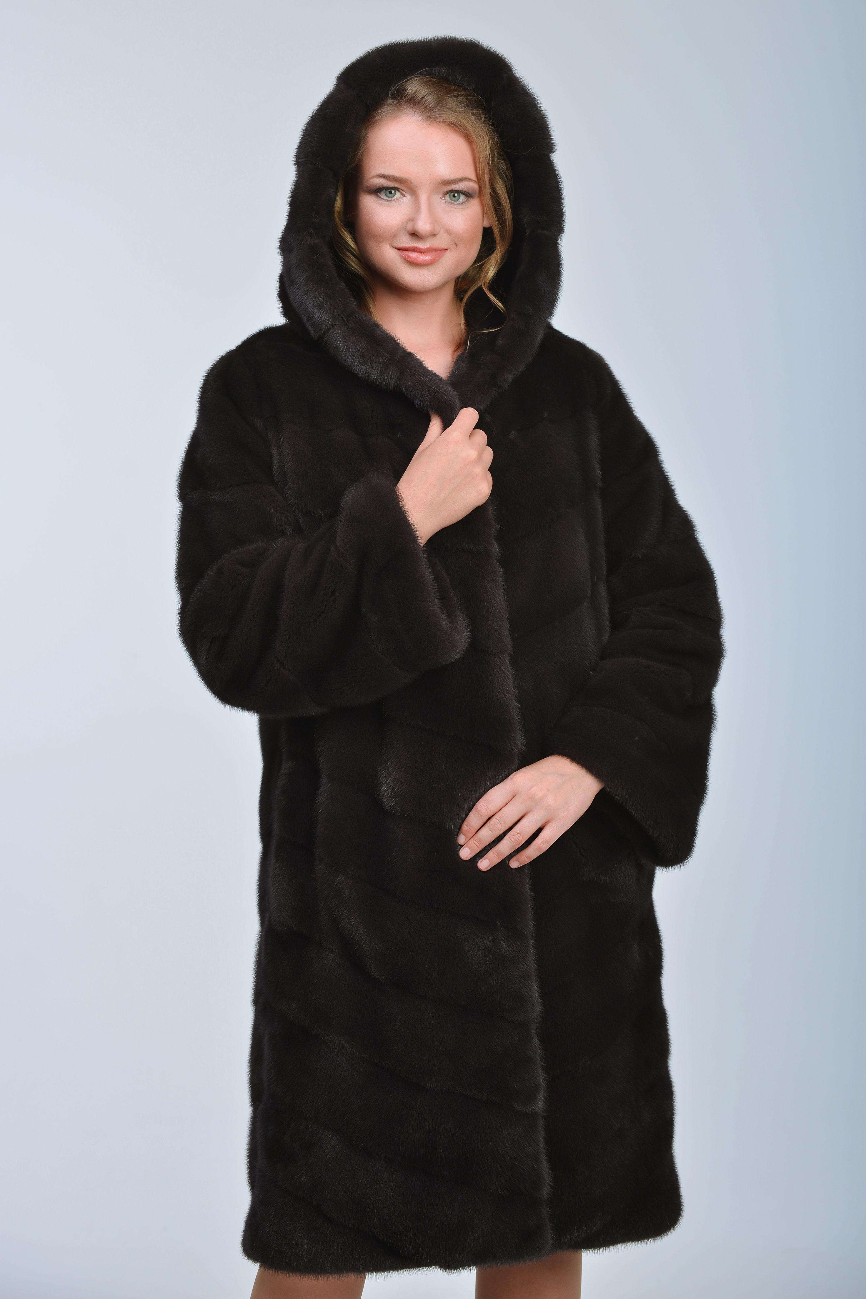 Норковая шуба с капюшоном фото