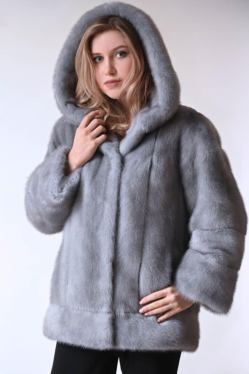 Норковая куртка скапюшоном фото