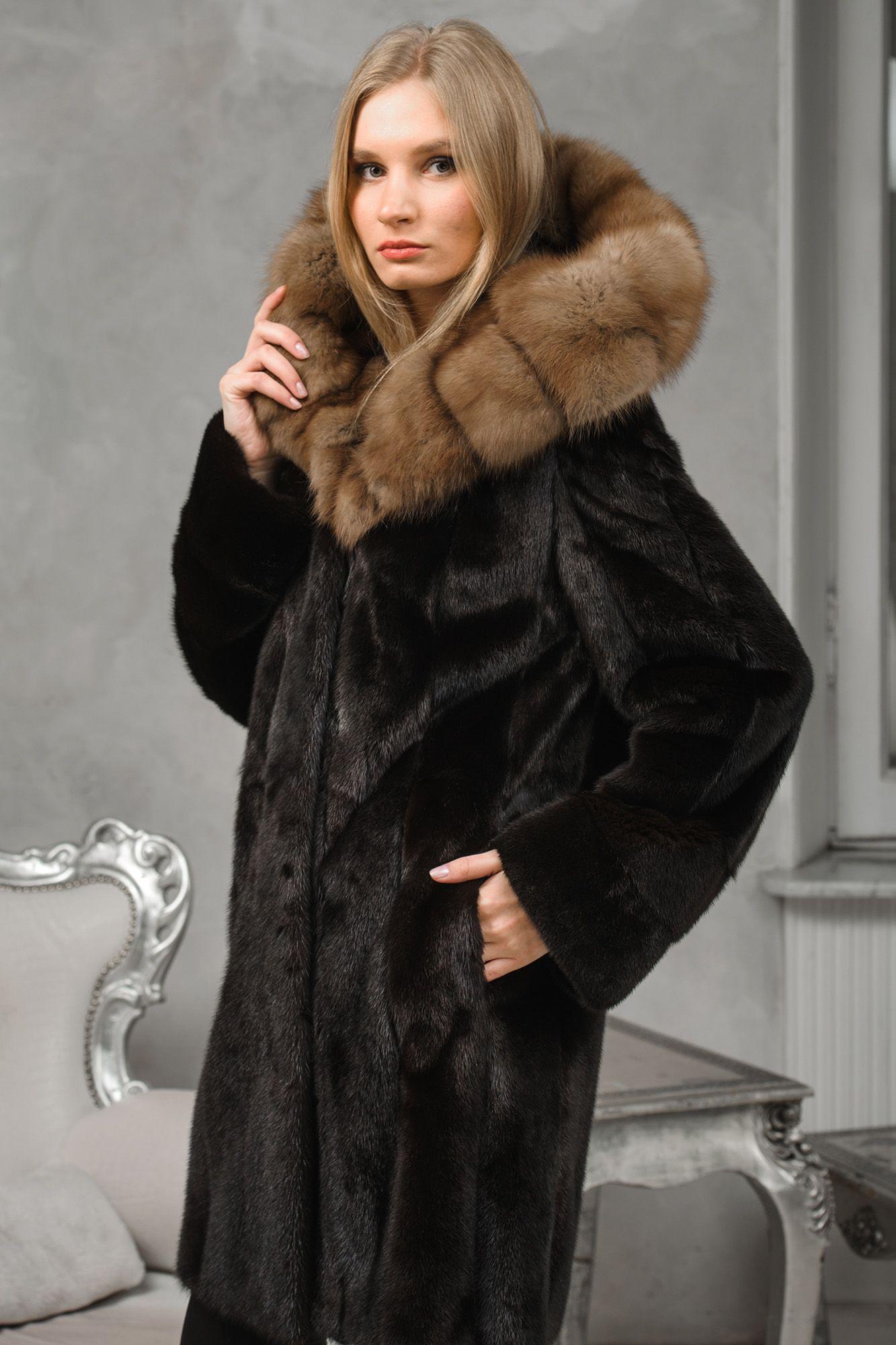 Шуба из норки с куницей фото