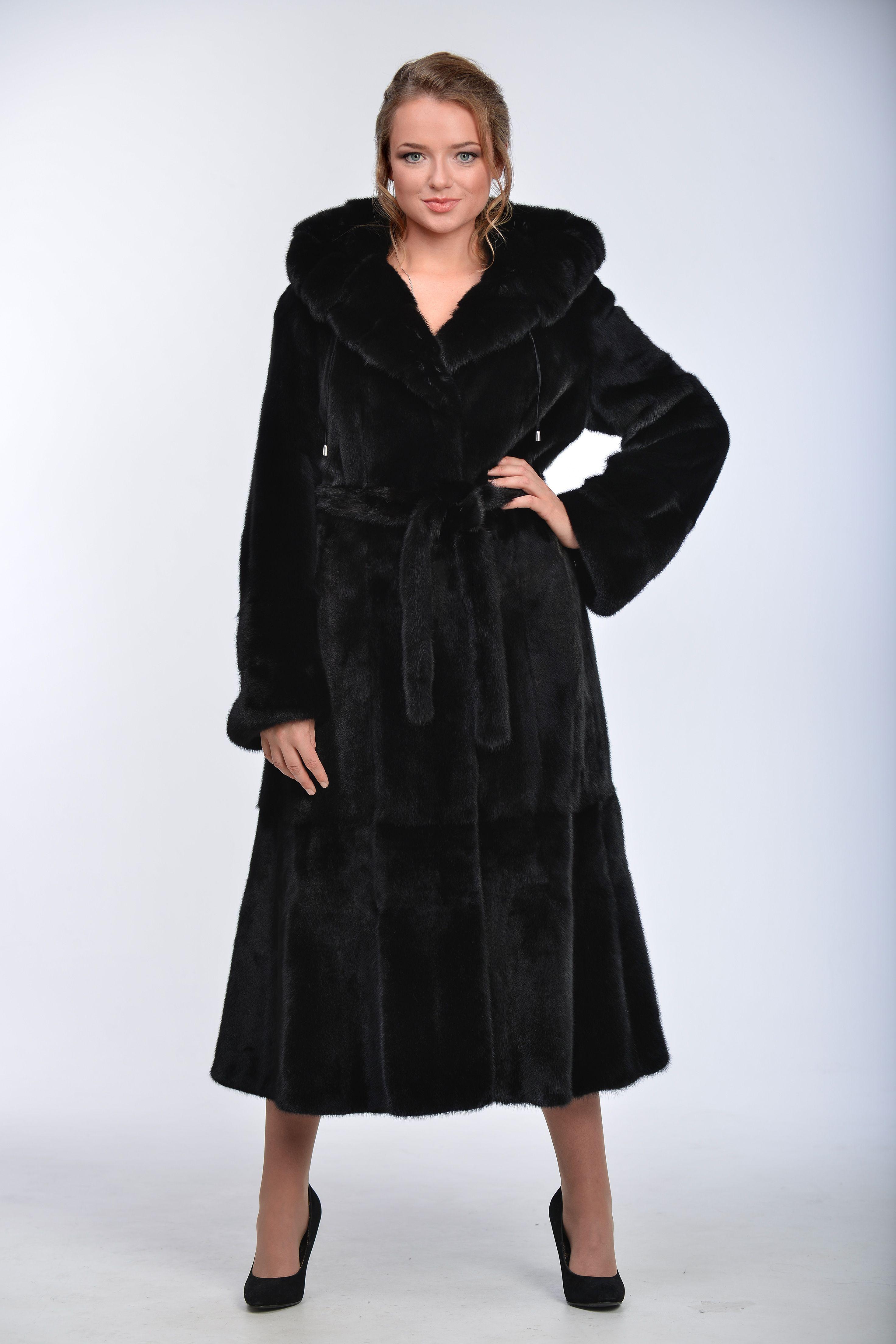 Шуба из меха норки с капюшоном фото