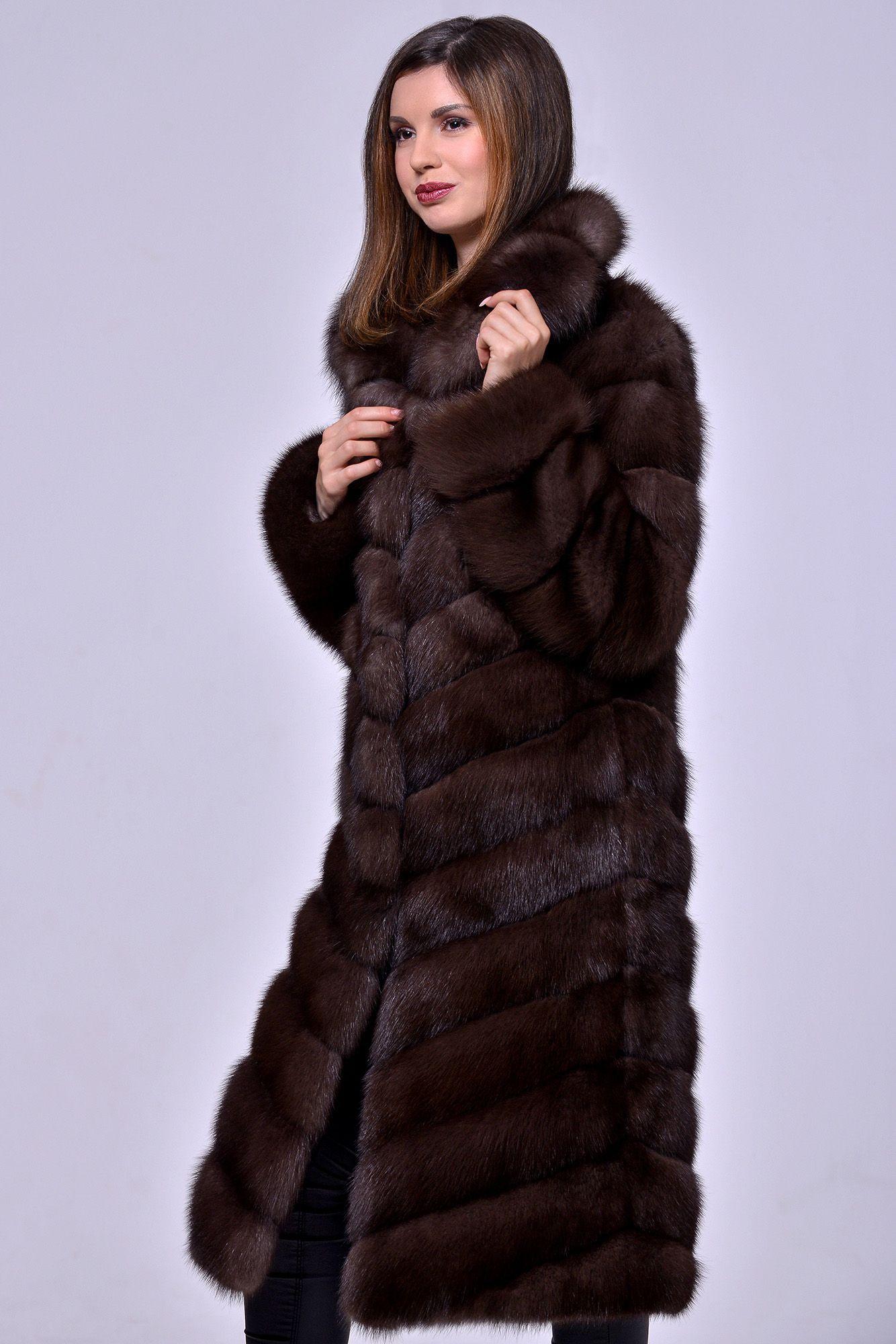 Шуба из куницы фото