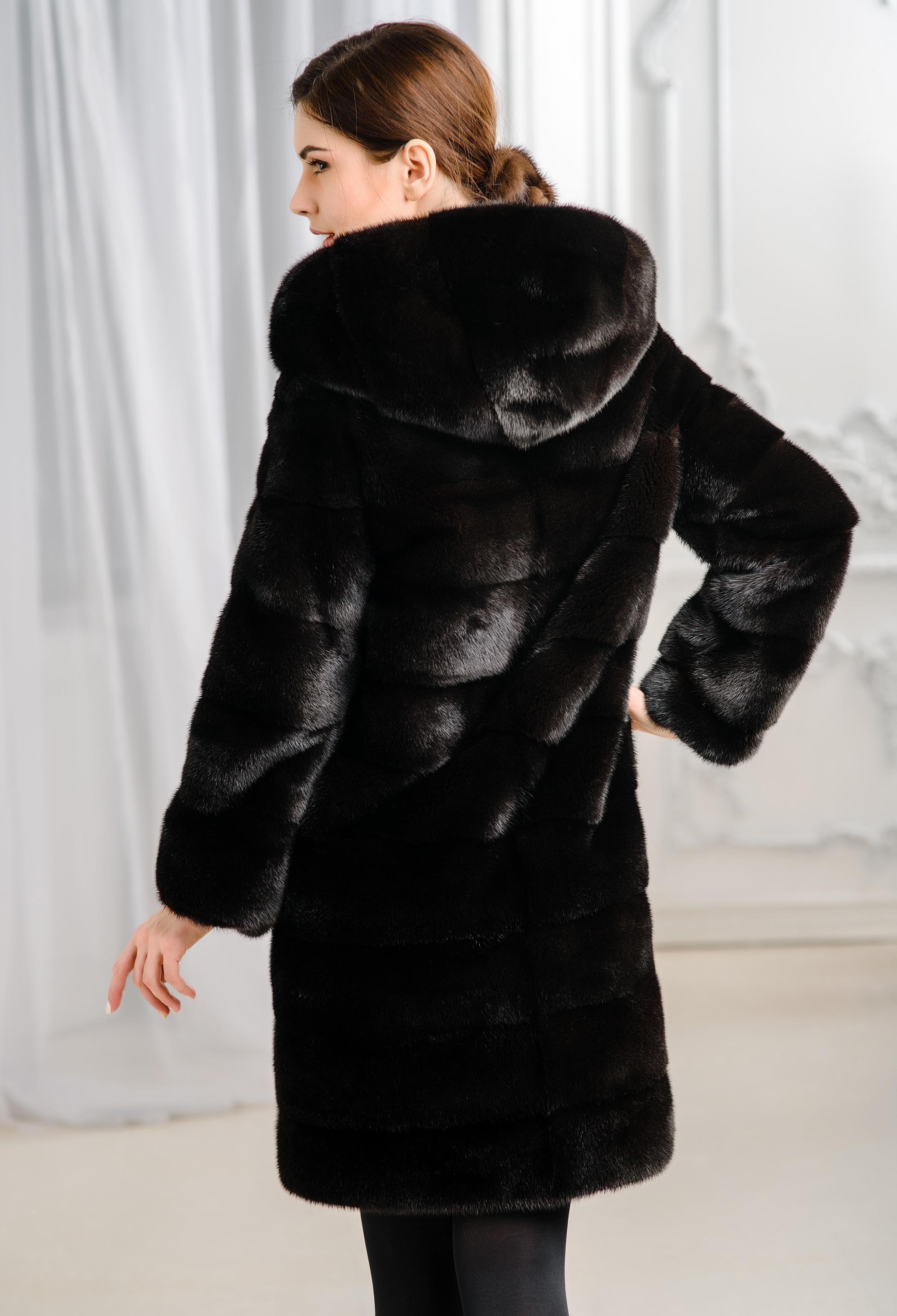 Норковая шуба с капюшоном фото