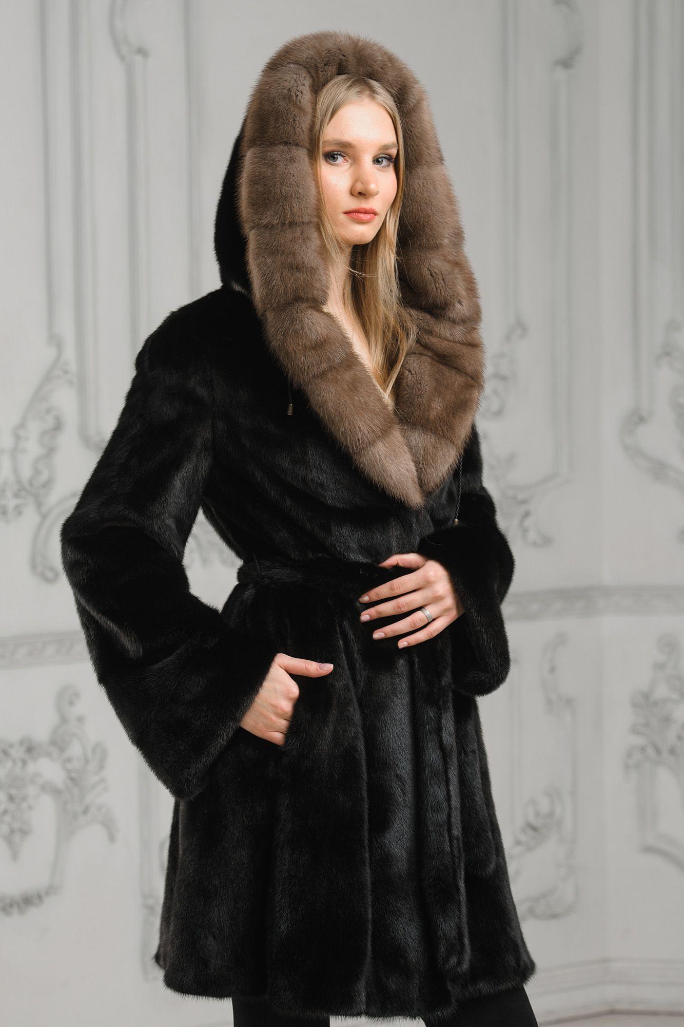 Норковая шуба с капюшоном фото