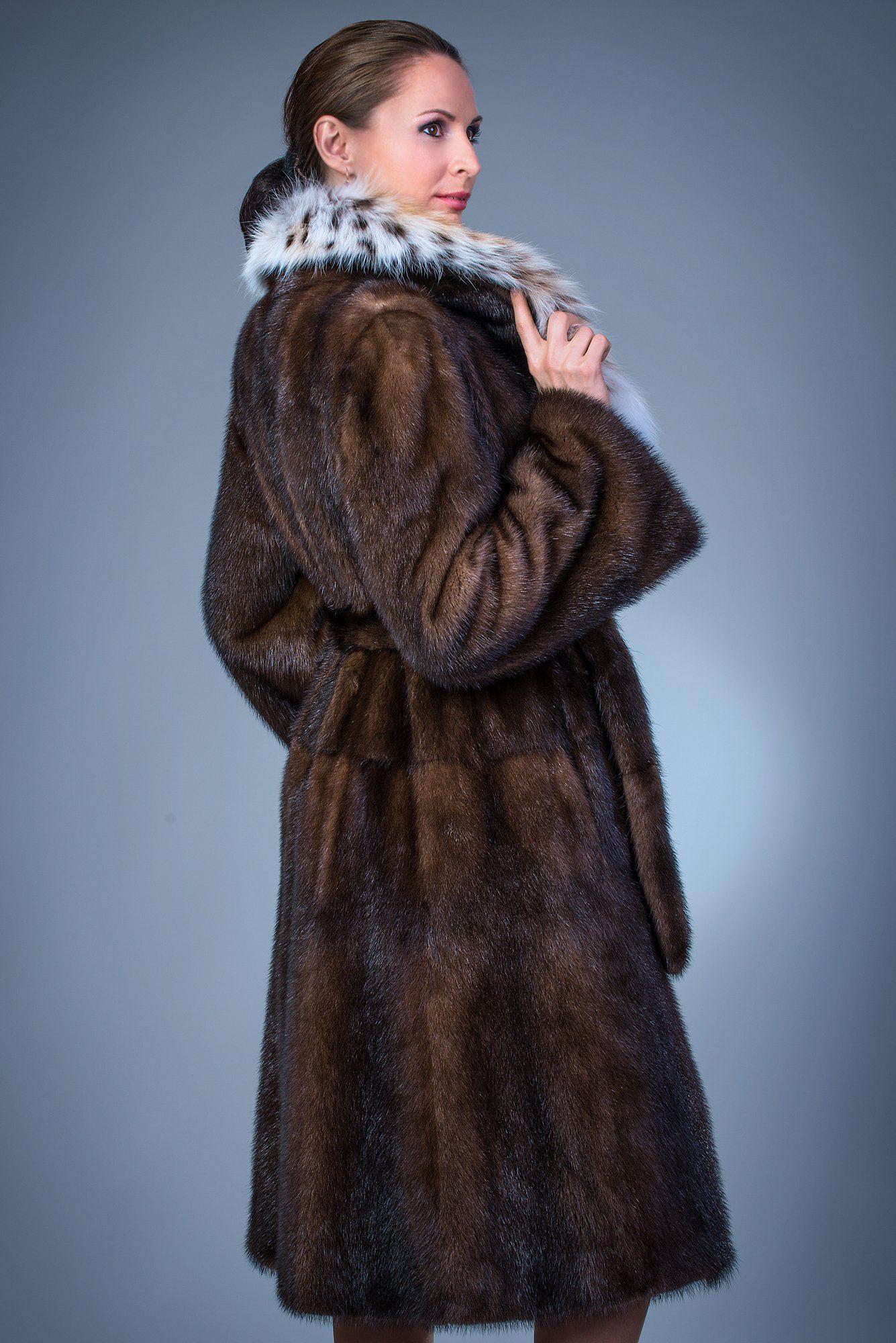 Пальто женское из  меха норки + рысь фото