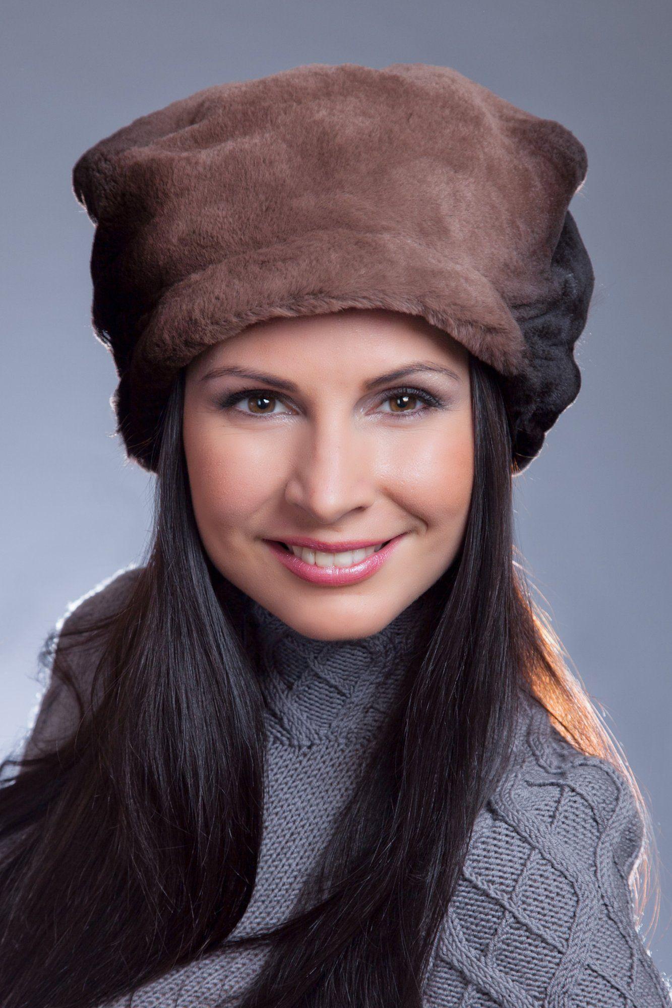 Головной убор из меха кролика фото