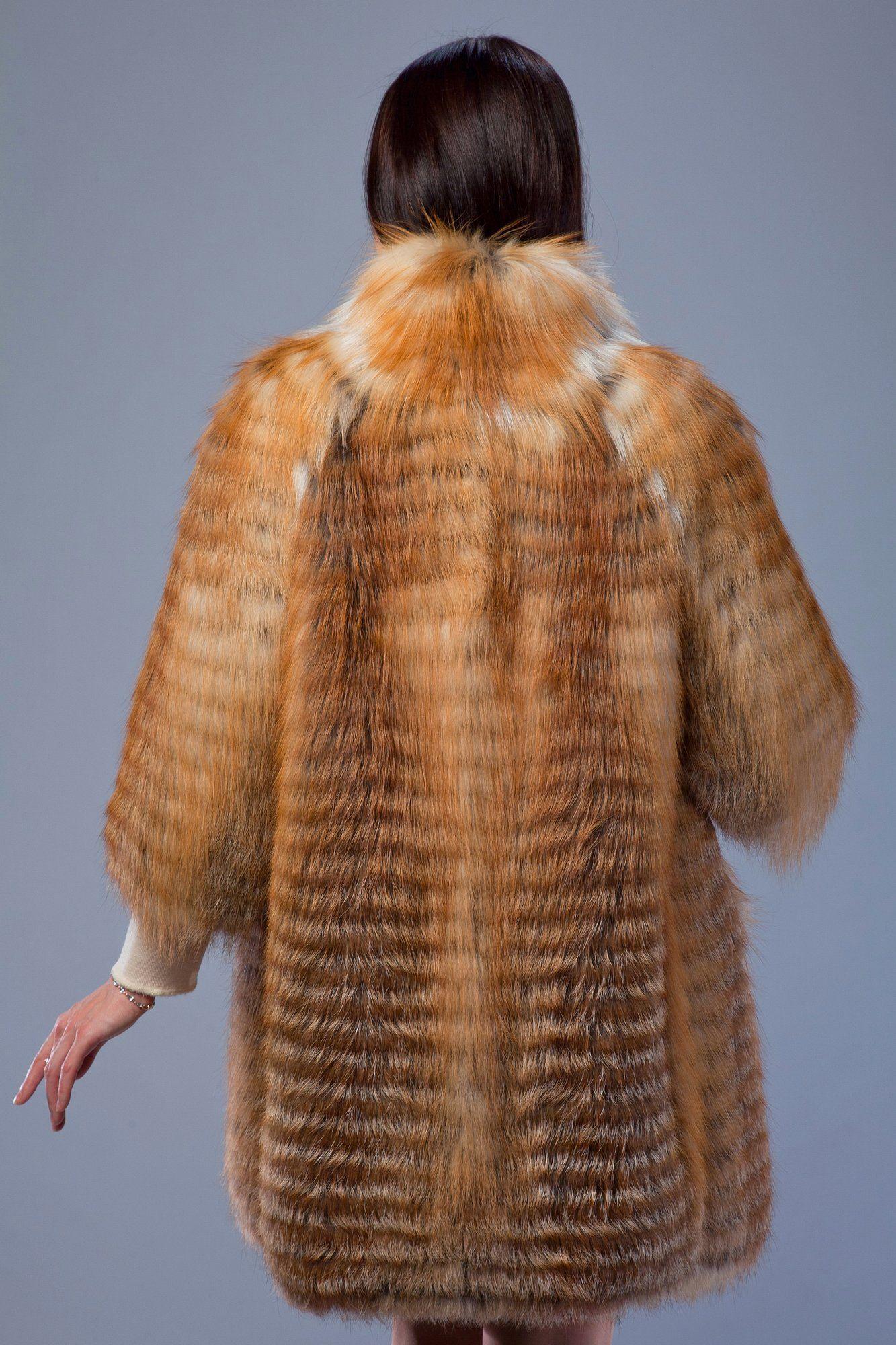 Жакет из меха лисы фото