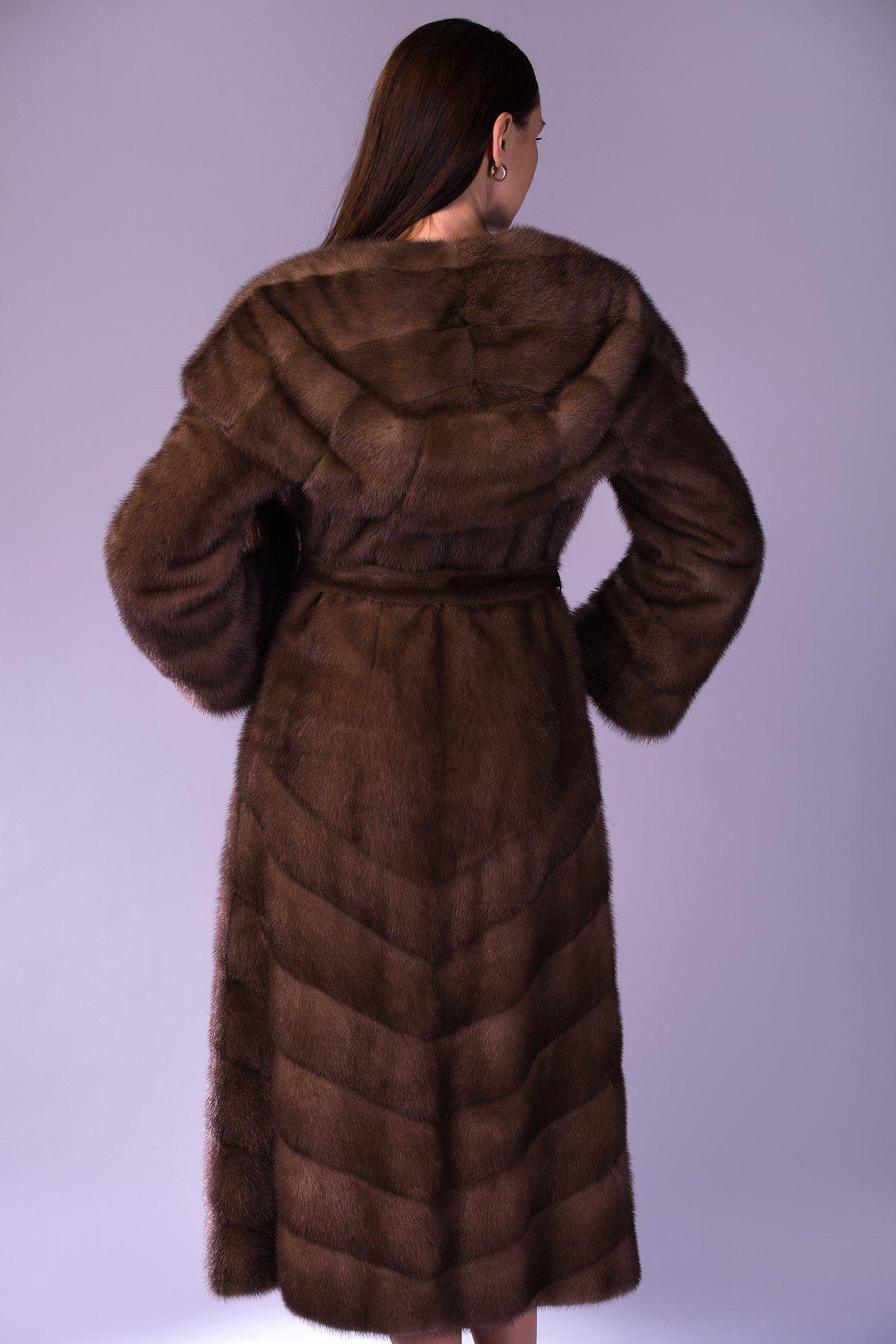 Шуба из норки  с капюшоном фото