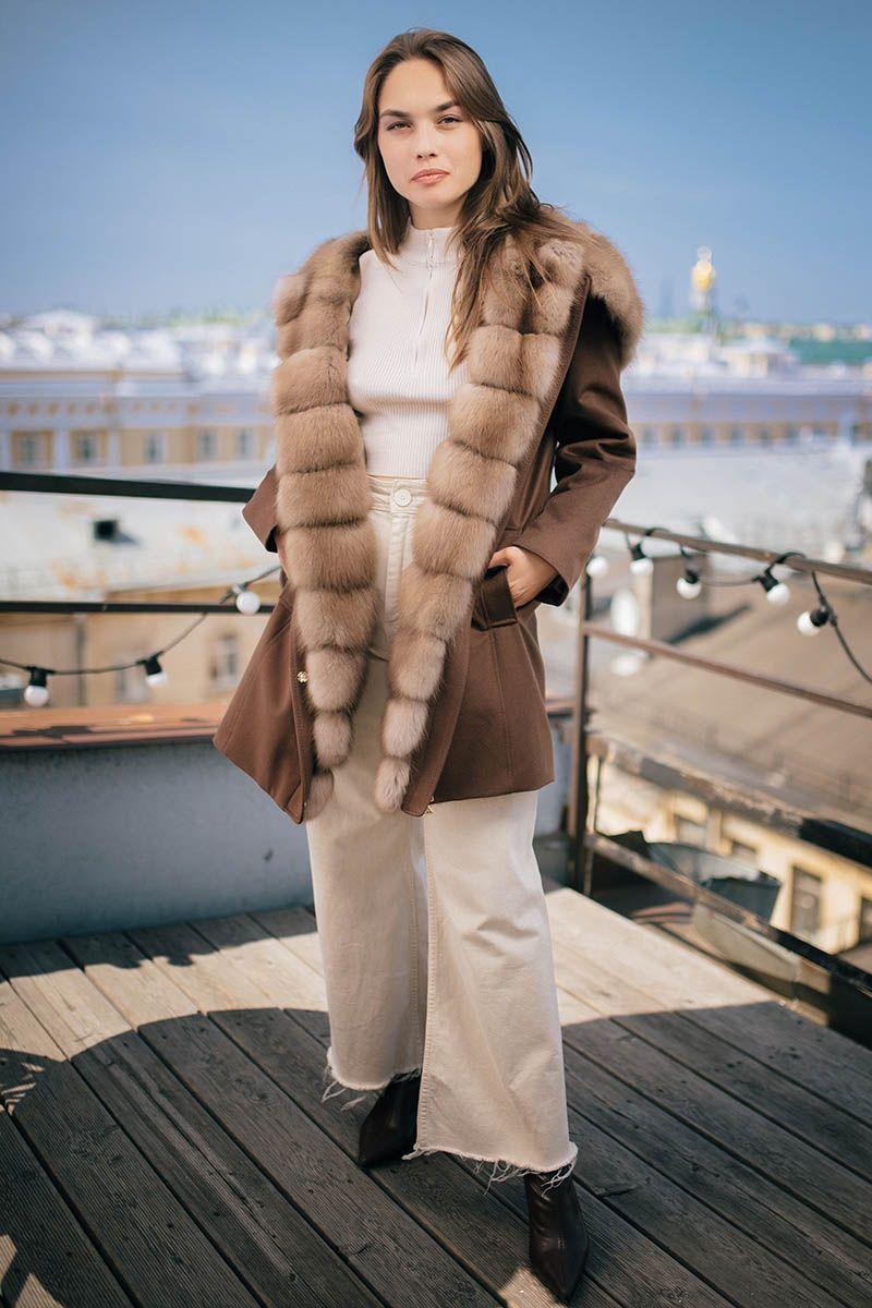 Парка кашемировая с куницей фото