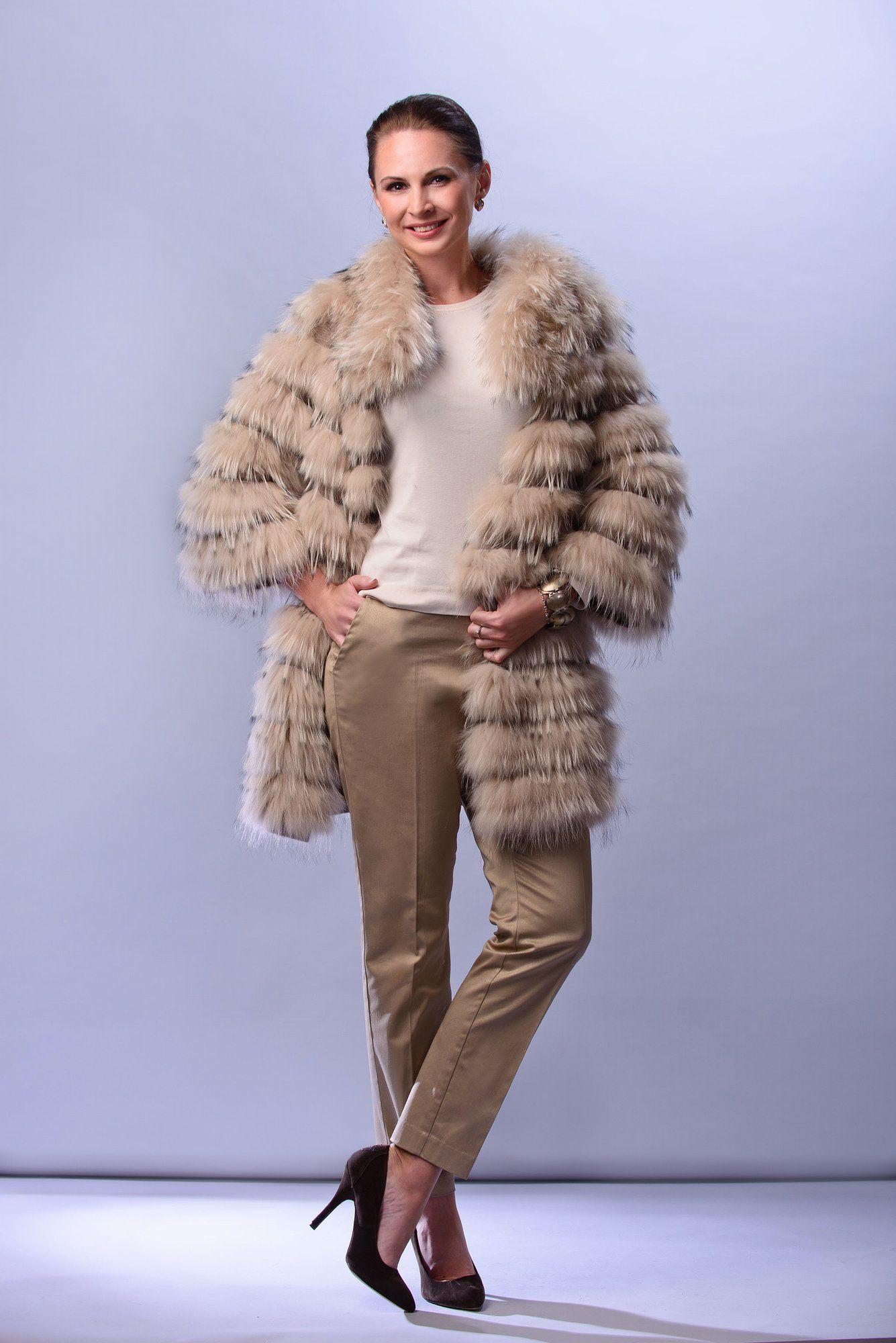 Шуба из енота фото