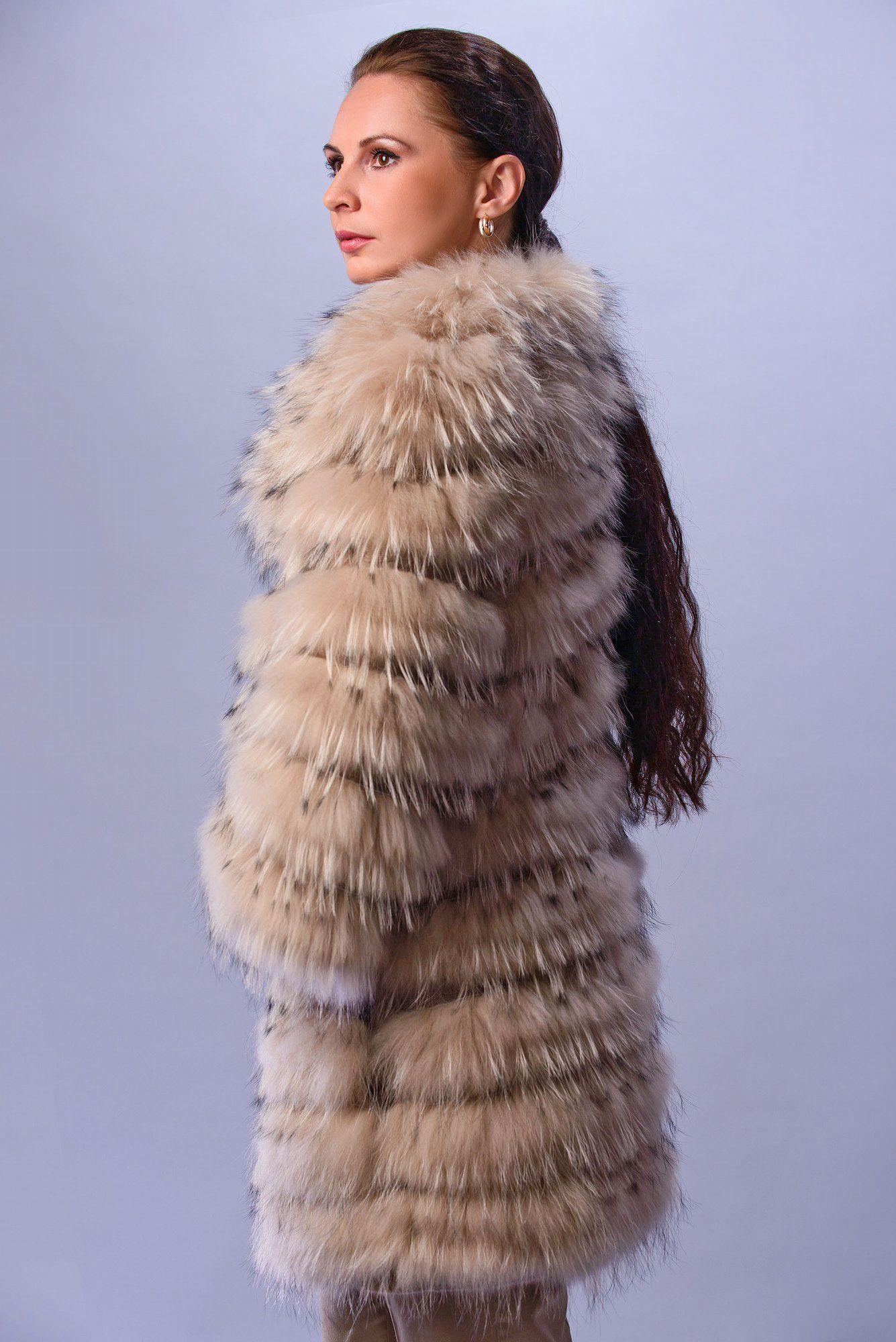 Шуба из енота фото