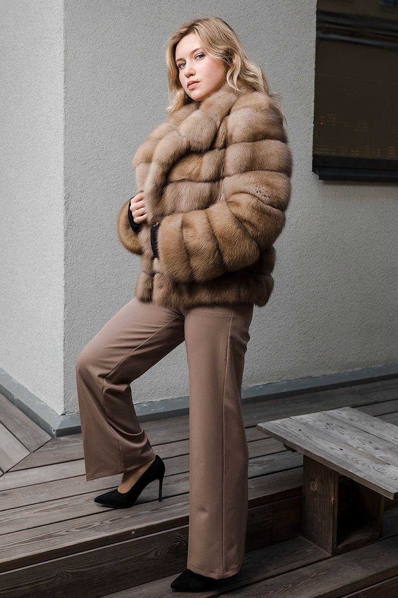 Куртка из меха куницы с воротником фото
