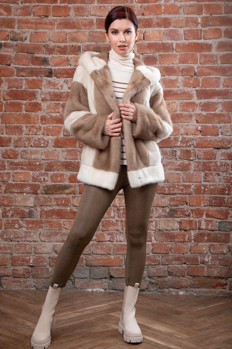 Норковая куртка с капюшоном фото